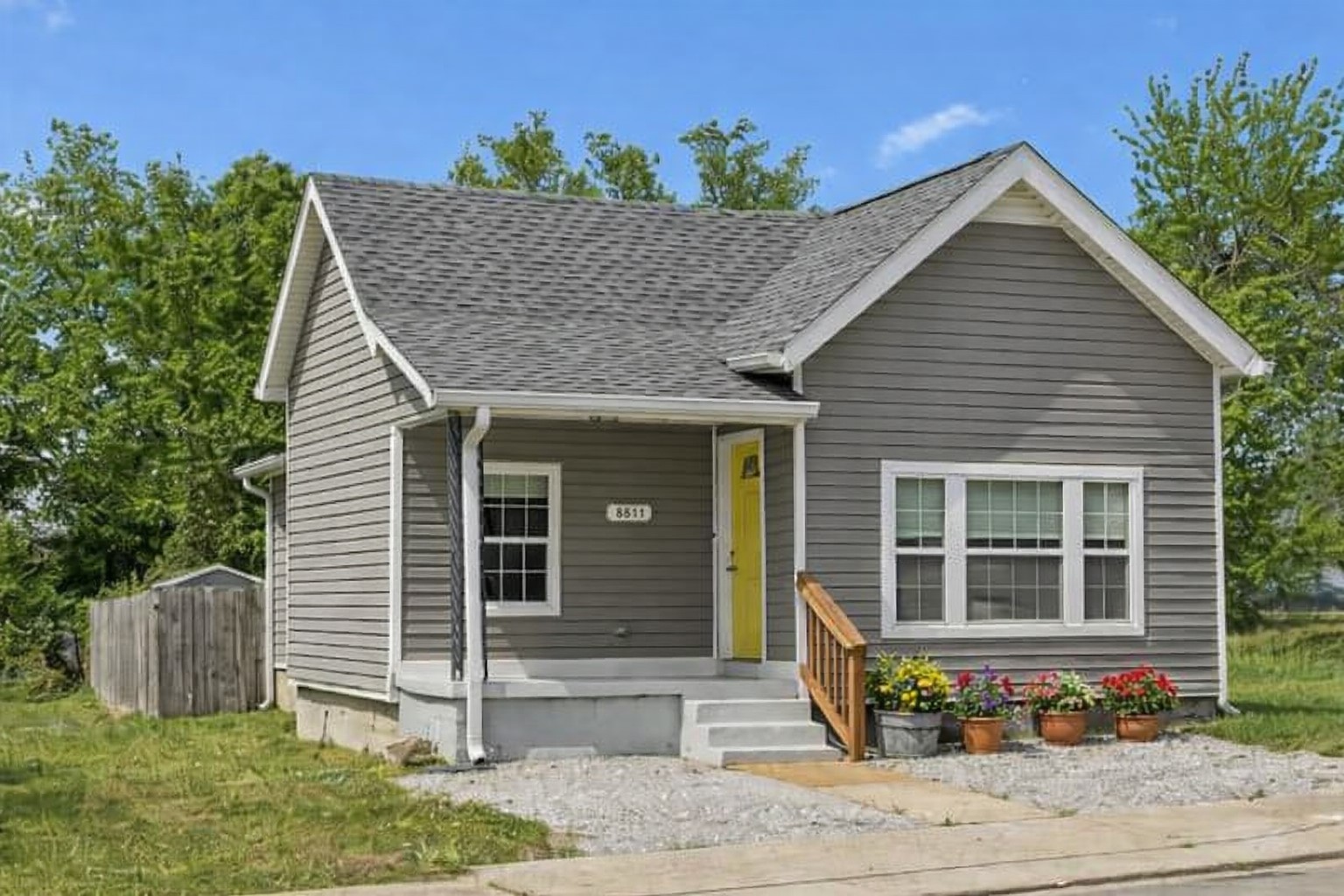 1617 Dr Db Todd Jr Blvd — photo