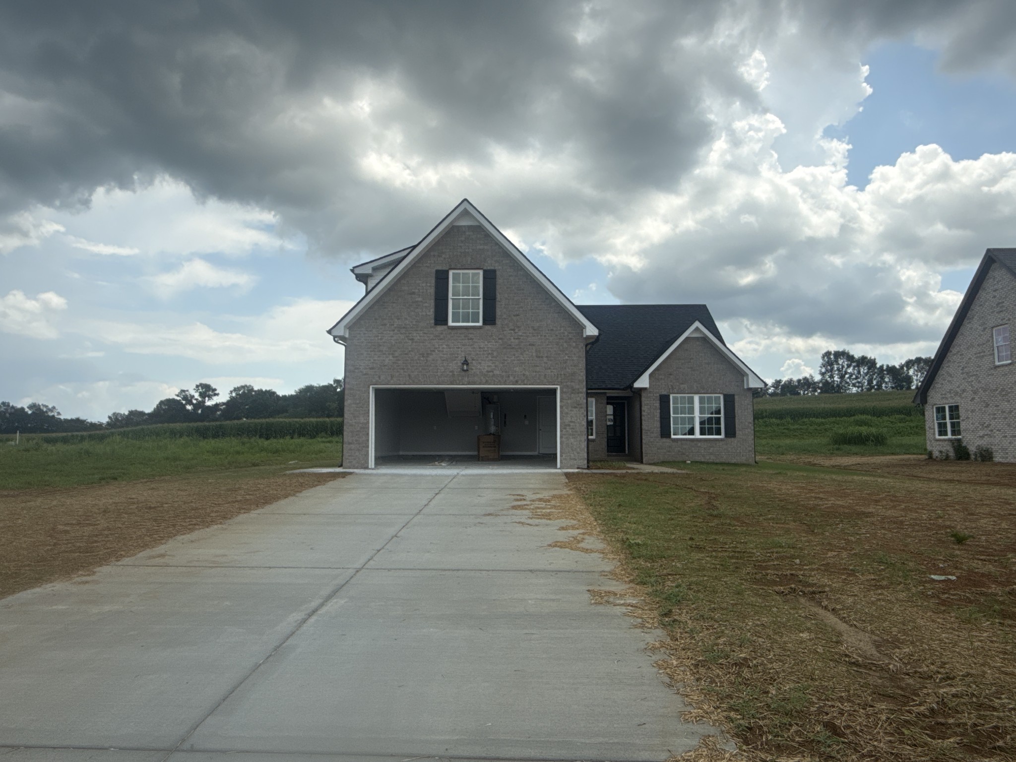 3184 Dusenburg Dr — photo