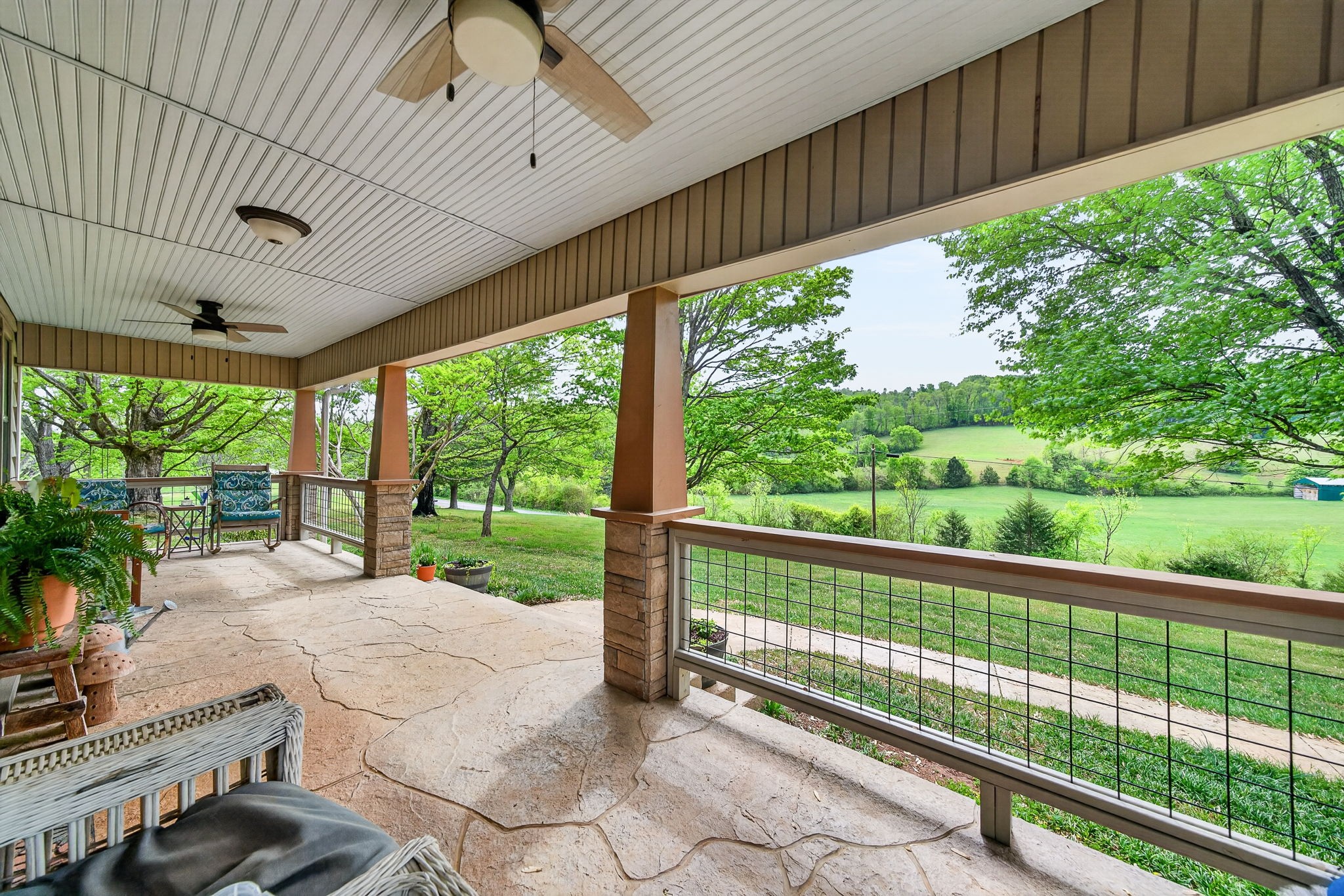 7400 Franks Ferry Road, Walling, TN 38587