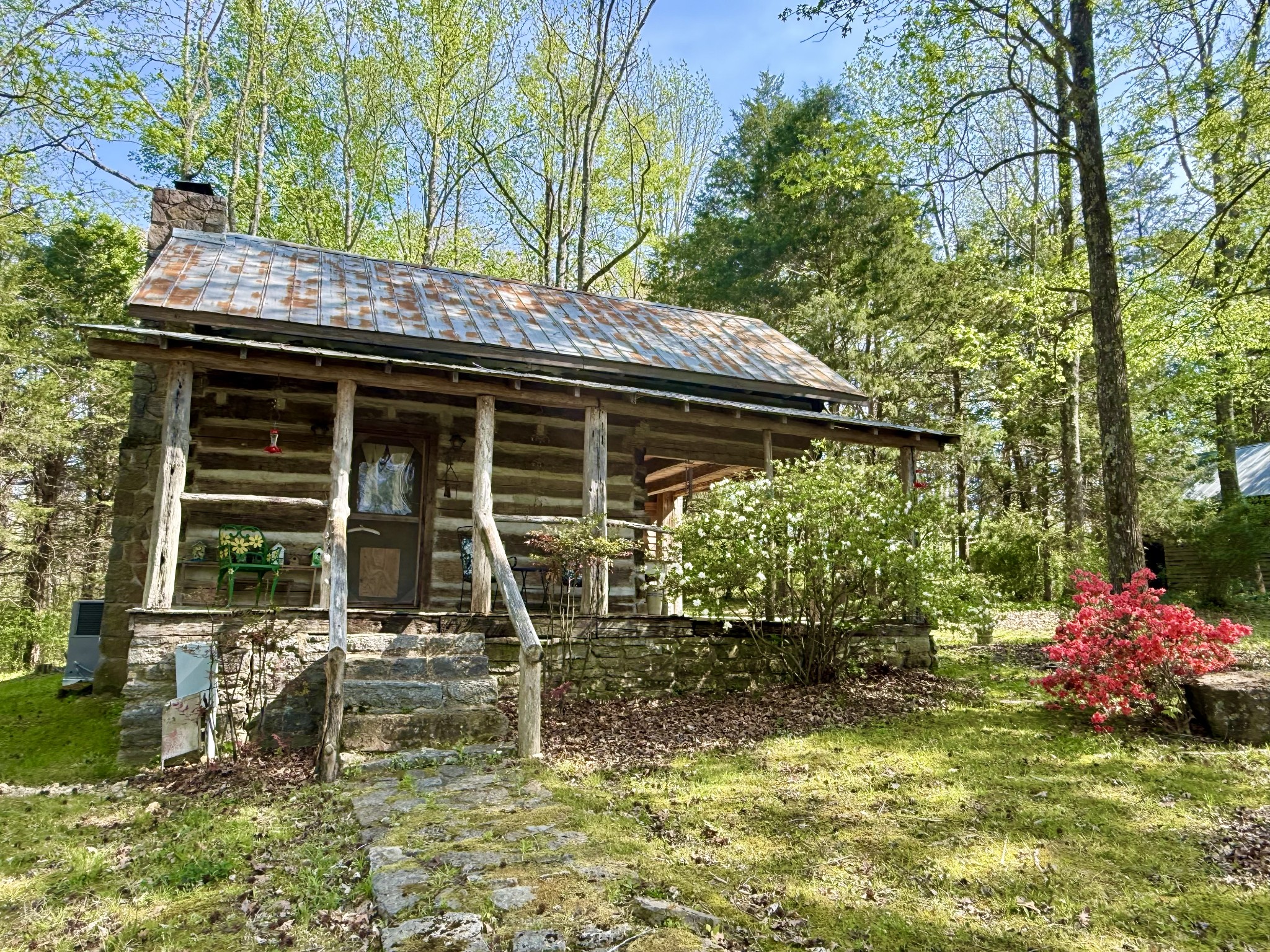 562 Junus Jackson Hollow Rd — photo
