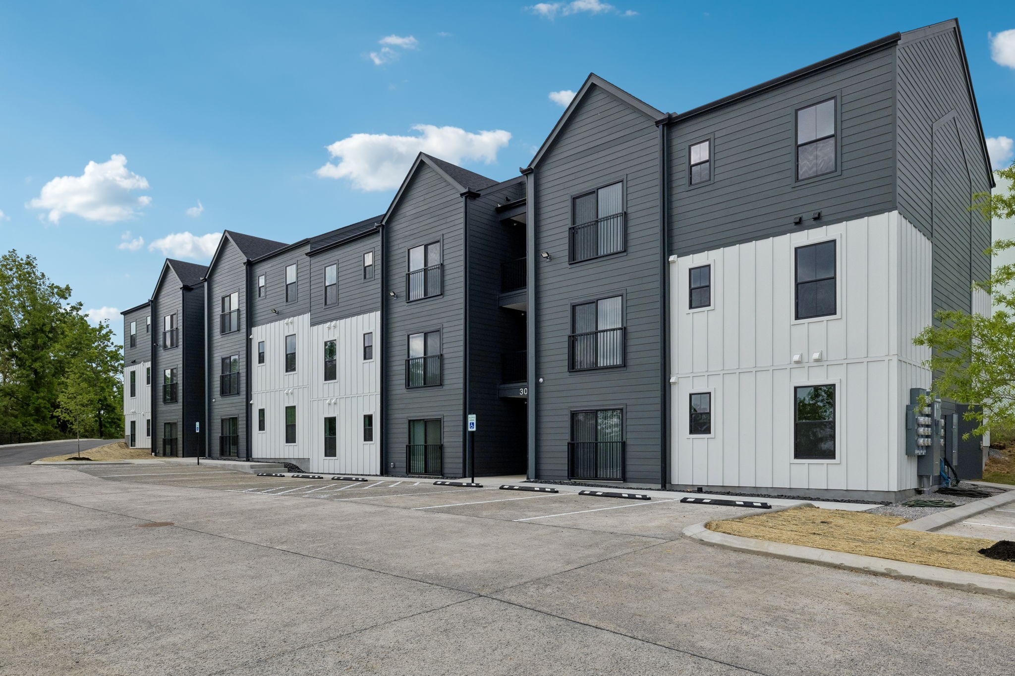 3000 Edwin Way 304 — photo
