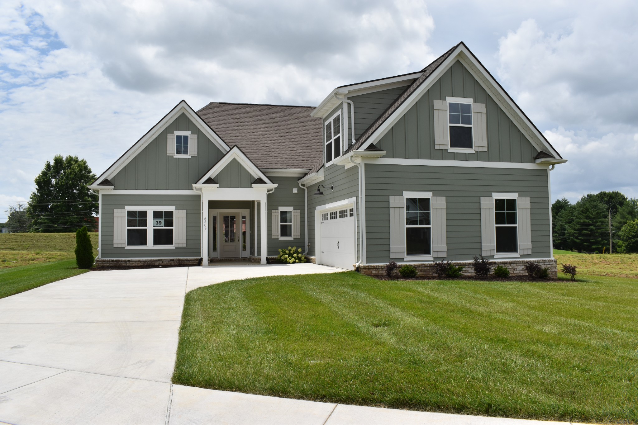 6509 Ripple Ridge Court, Columbia, TN 38401 — photo 2