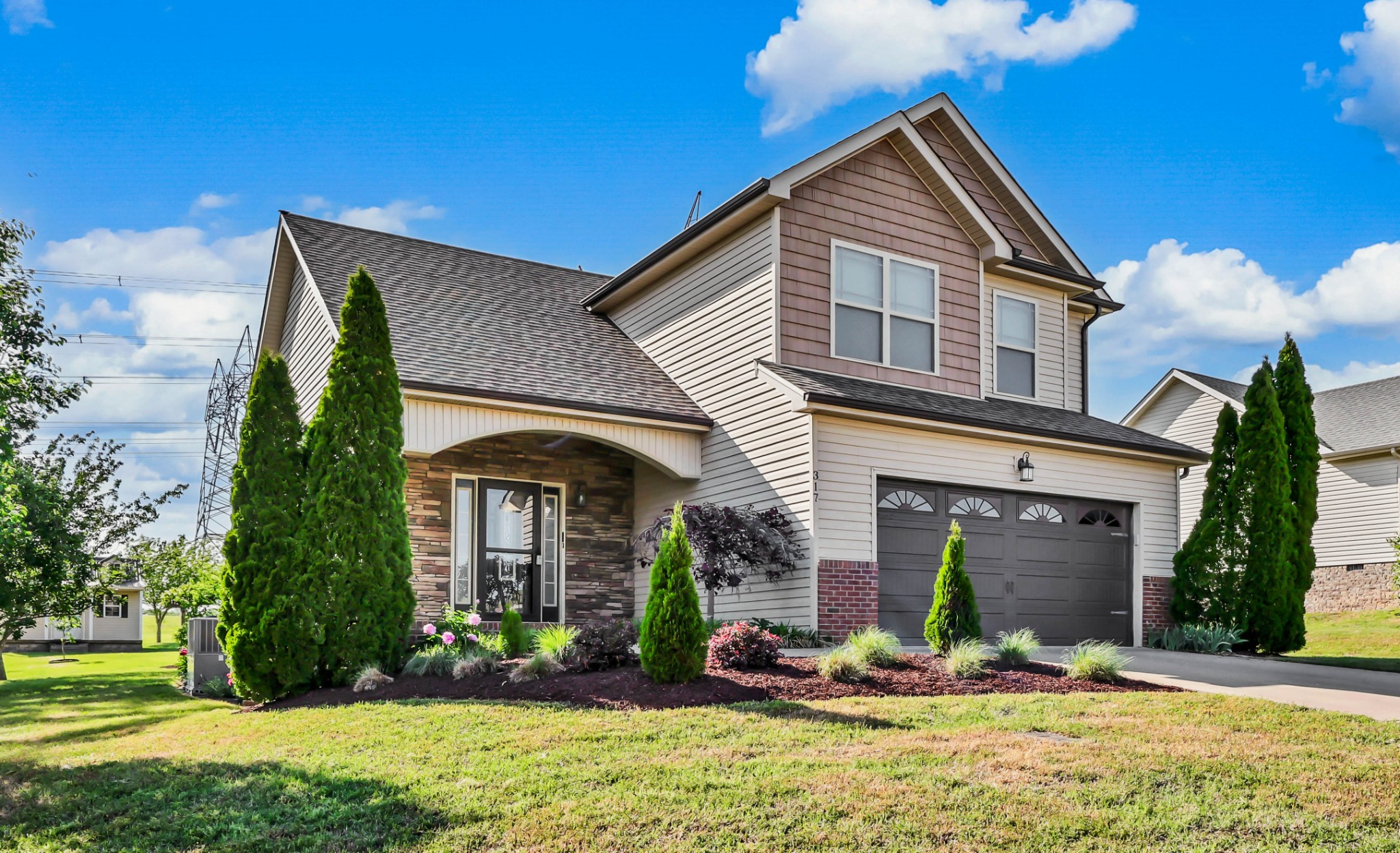 317 Ivy Bend Cir — photo