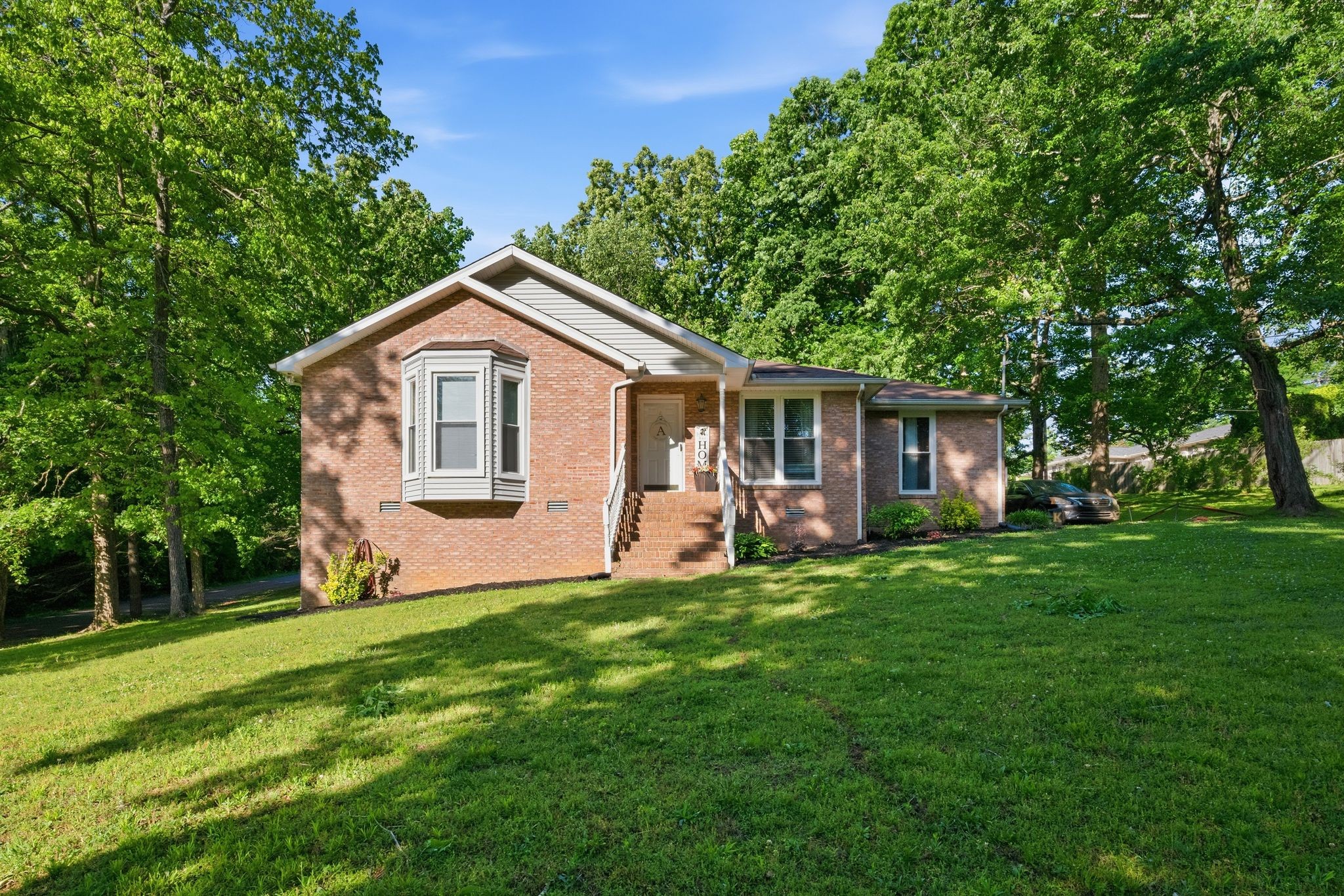 107 Valley Road, Dickson, TN 37055 — photo 2