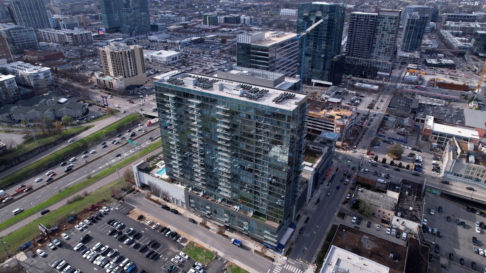 1212 Laurel St 715 — photo