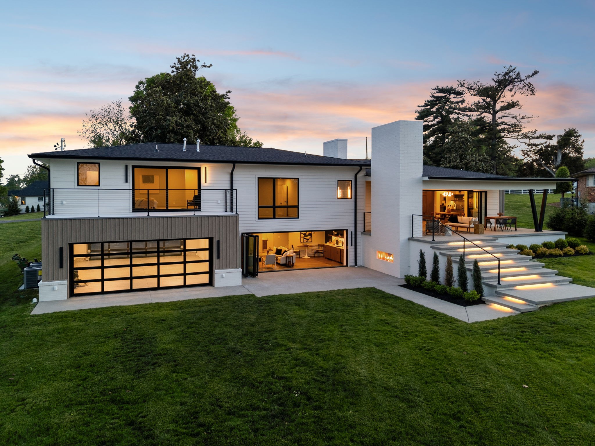 103 Walnut Dr — photo