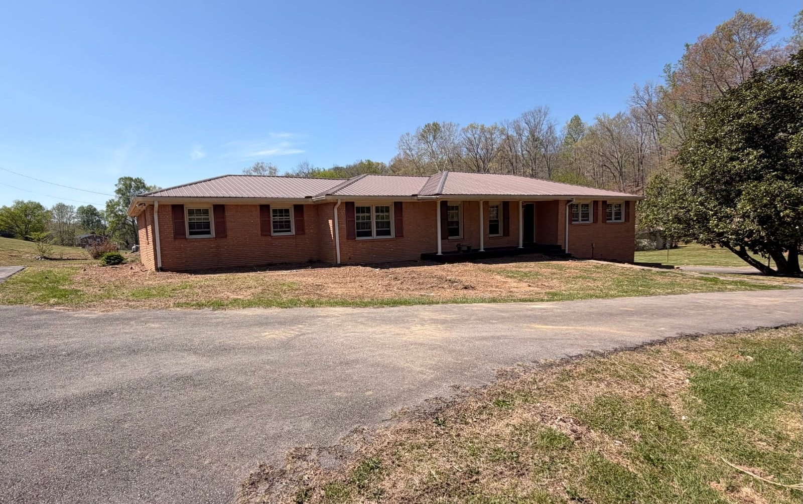 120 Brentwood Drive — photo