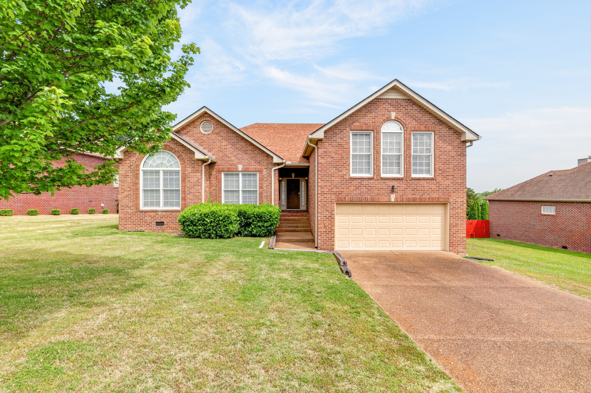 408 Roma Ct — photo