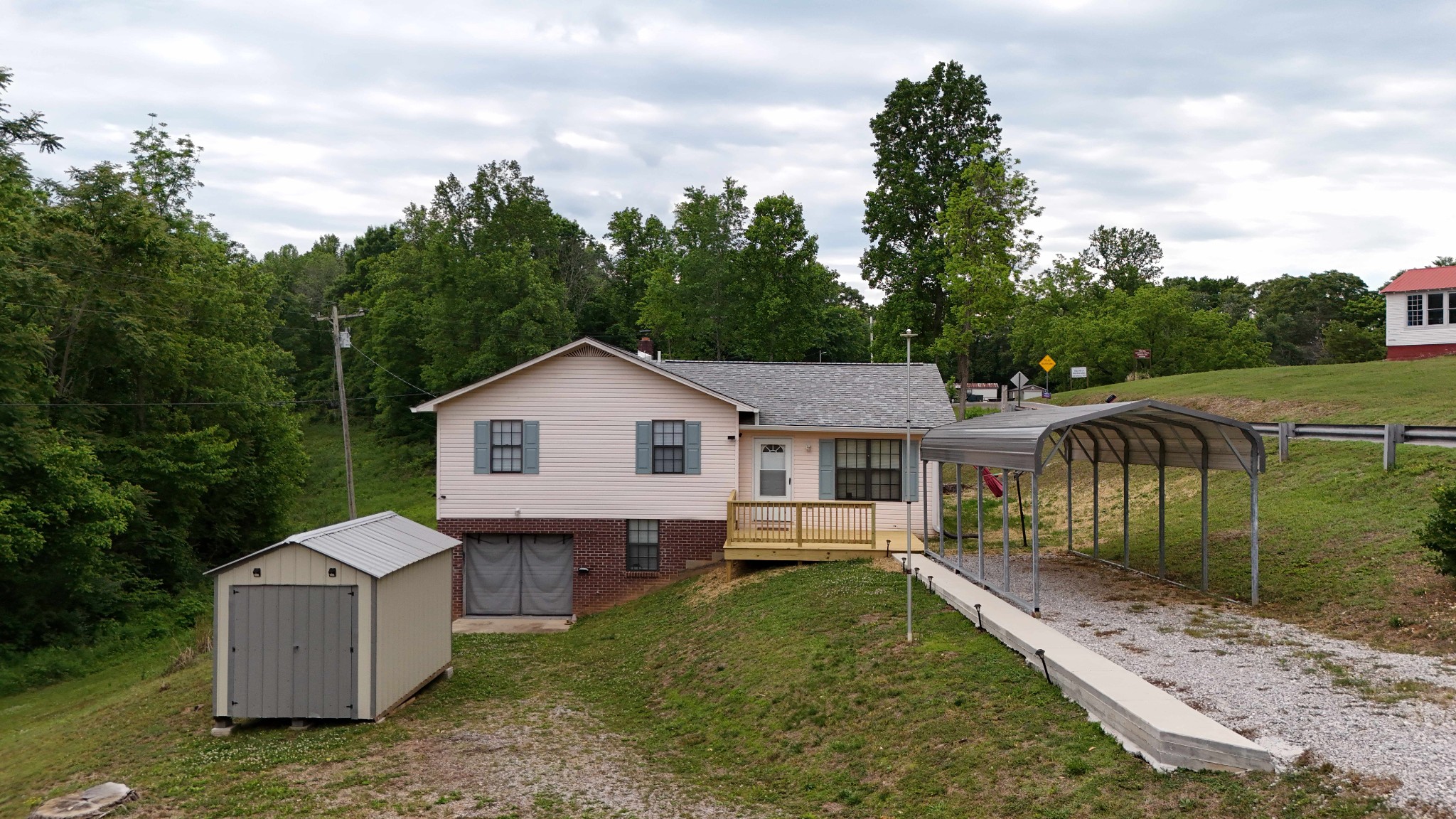 1825 Free Hill Rd — photo