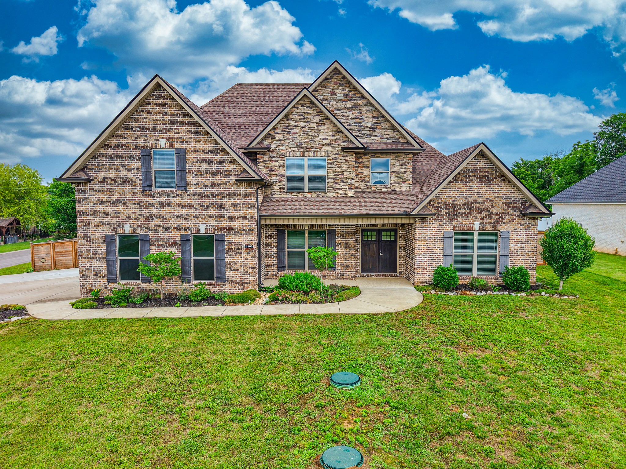 1103 Escalade Ct — photo
