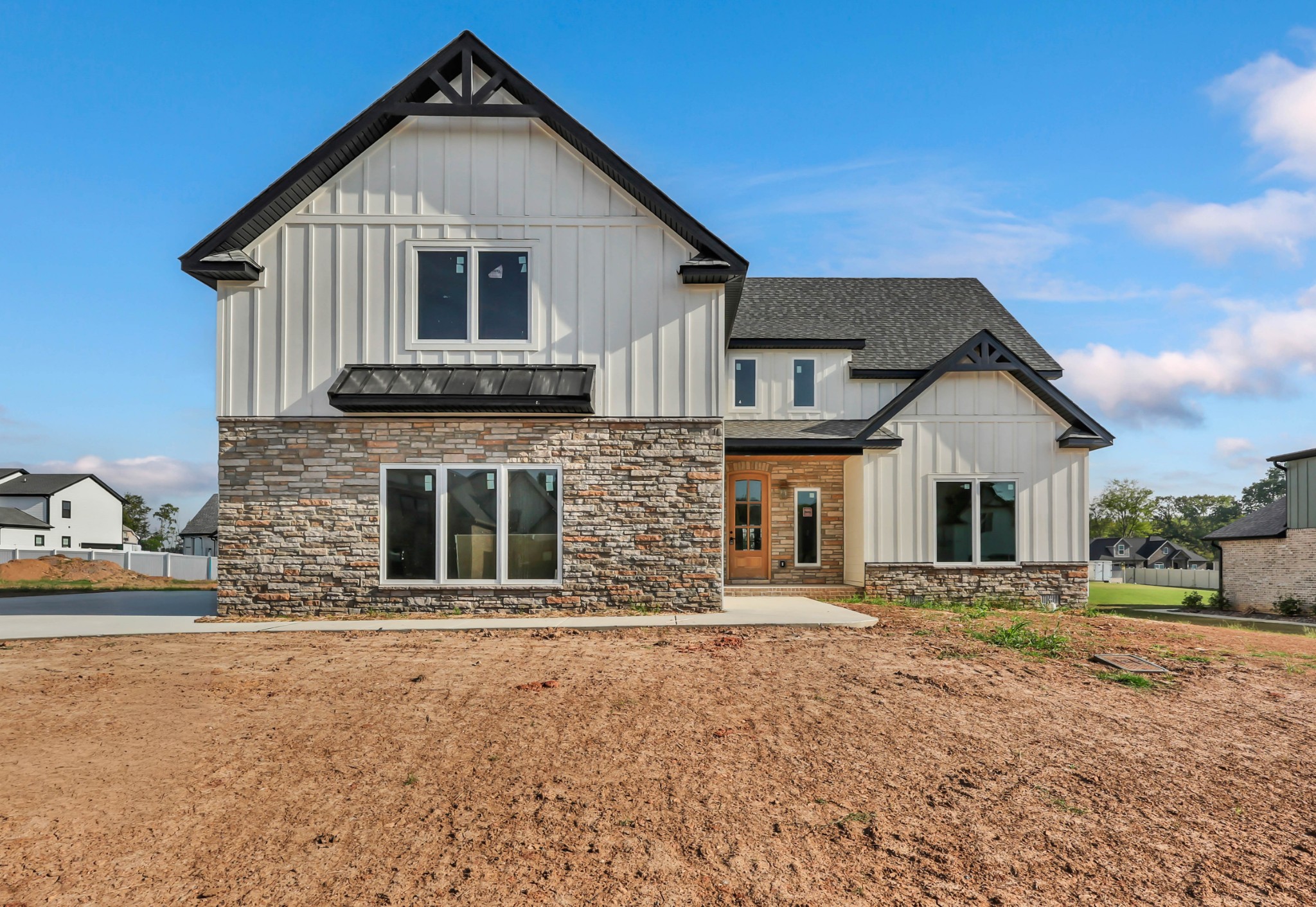 2473 Ellsworth Dr — photo