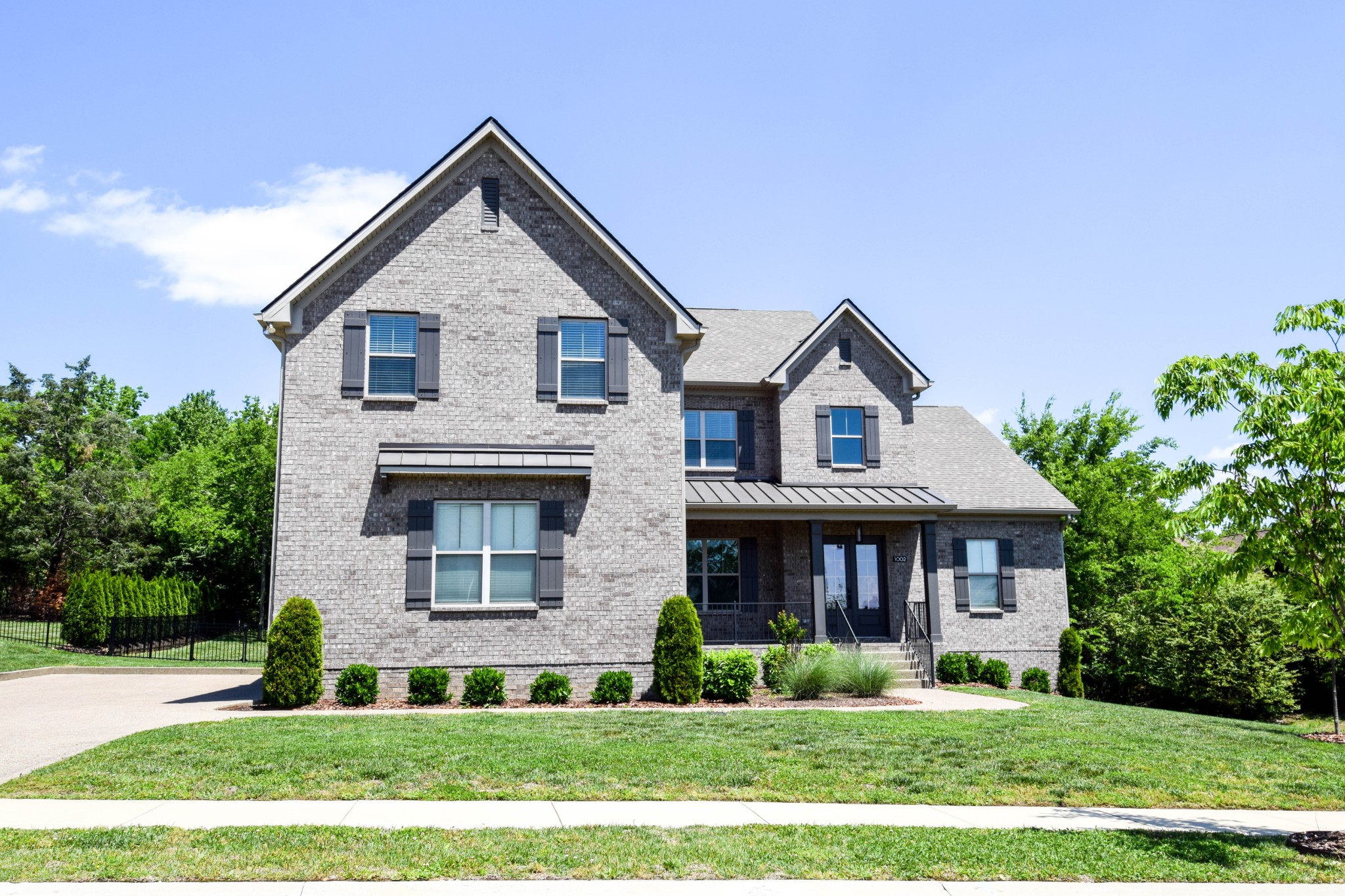 1002 Keeneland Dr — photo