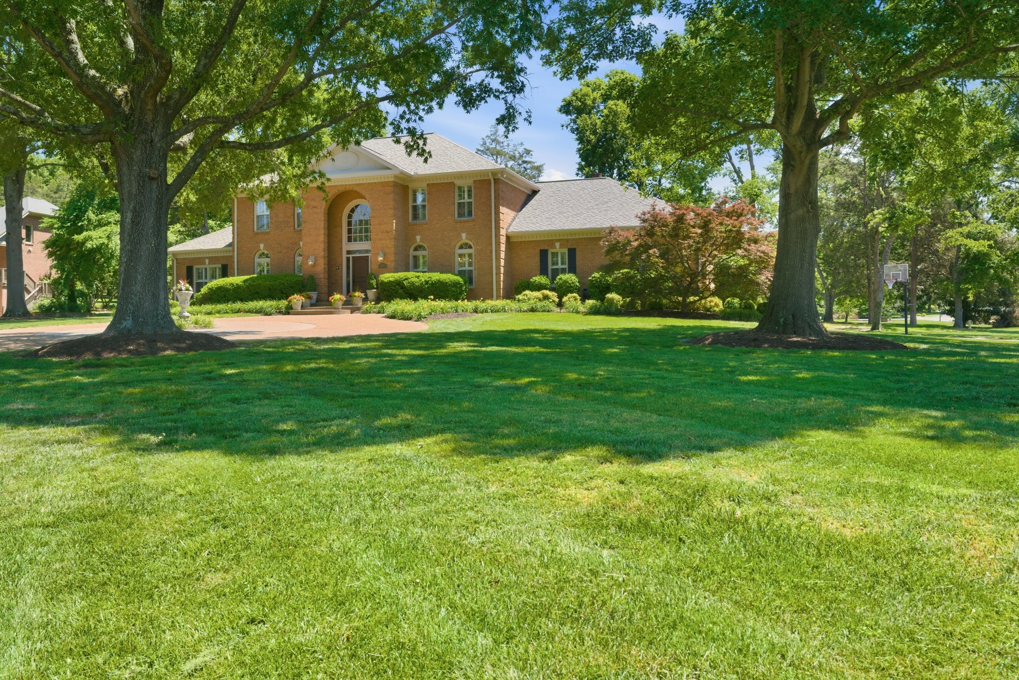 9102 E Cambridge Ct — photo