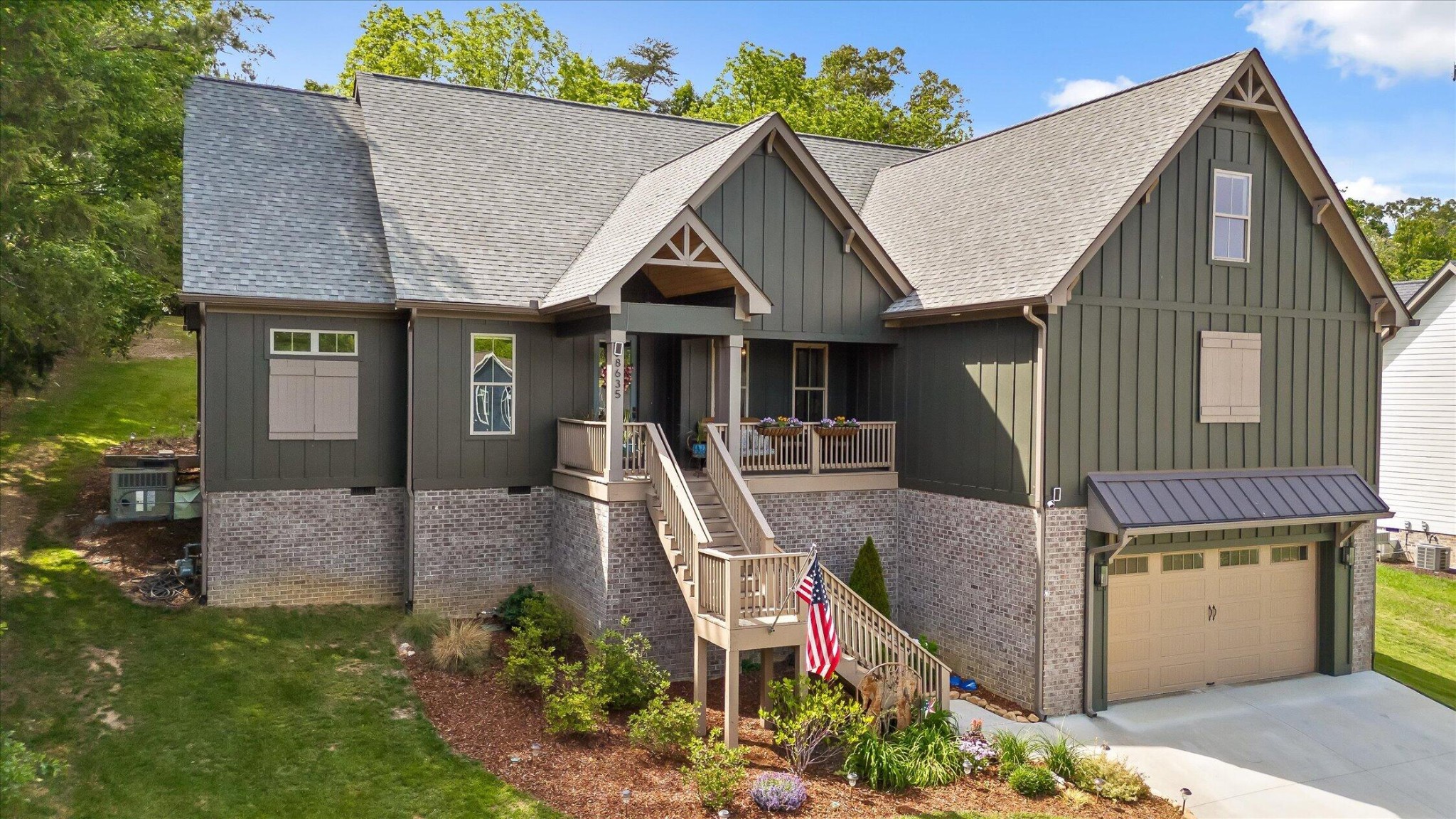 8635 Woodbury Acre Court — photo