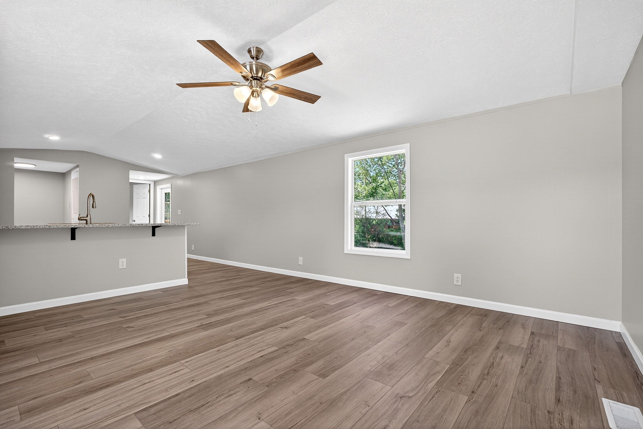 8380 Chaffin Road, Baxter, TN 38544 — photo 2