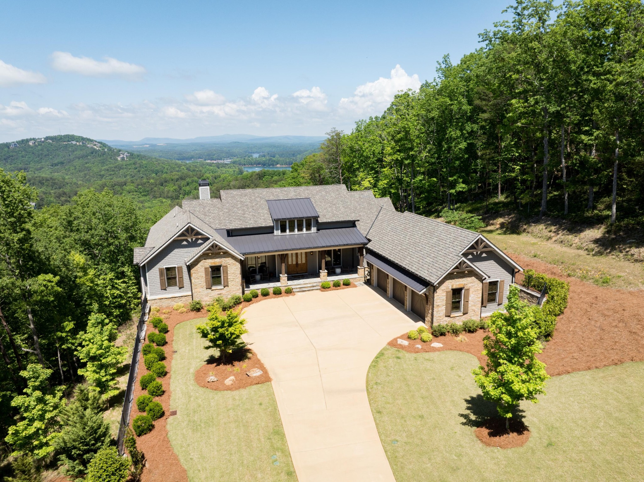 13 Arrow Mtn Drive, SE — photo