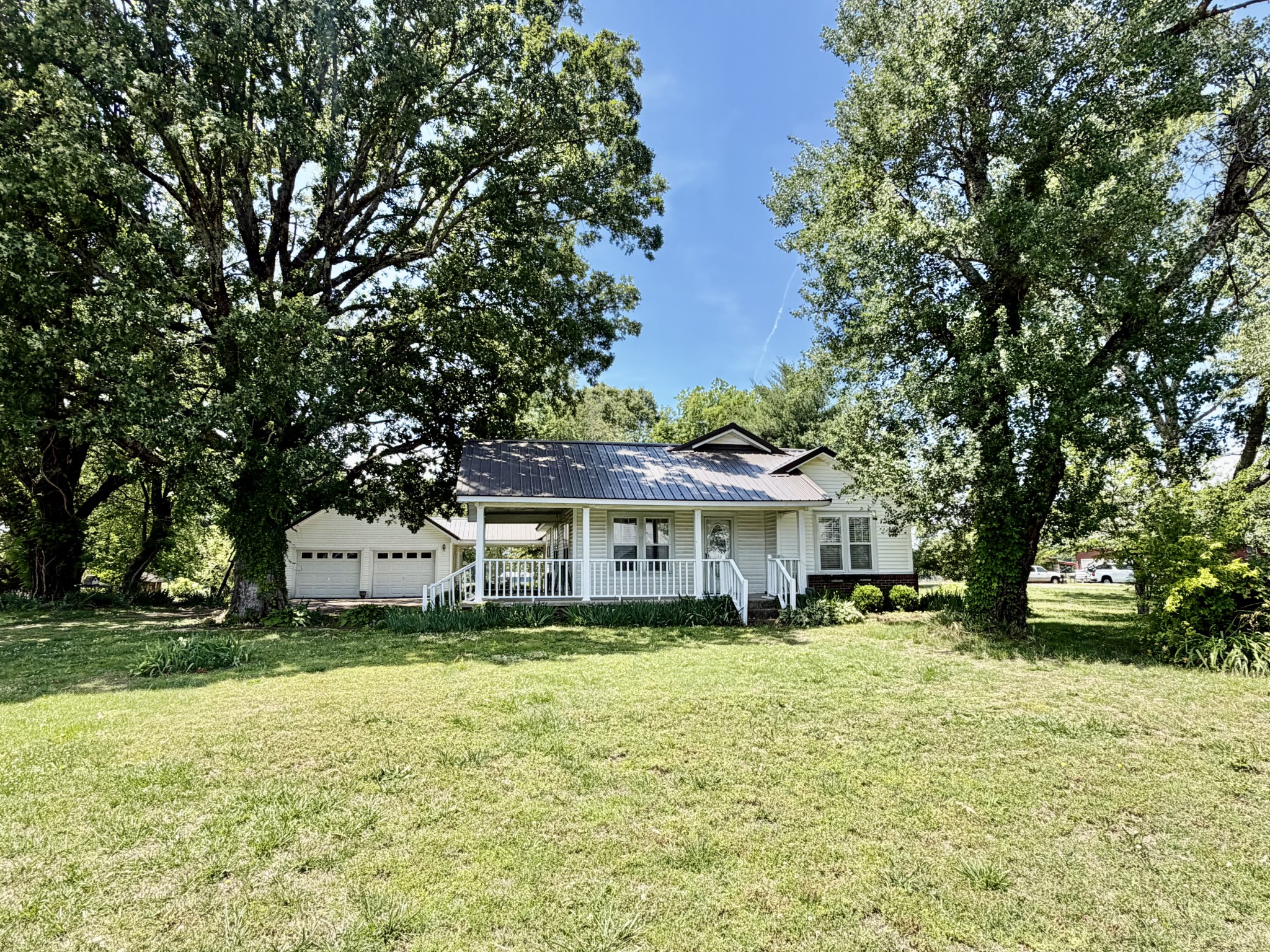 325 Rabbit Trail Road, Leoma, TN 38468