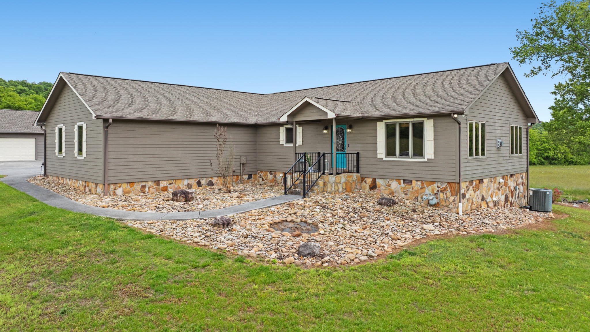 6052 Morganton Road, Greenback, TN 37742