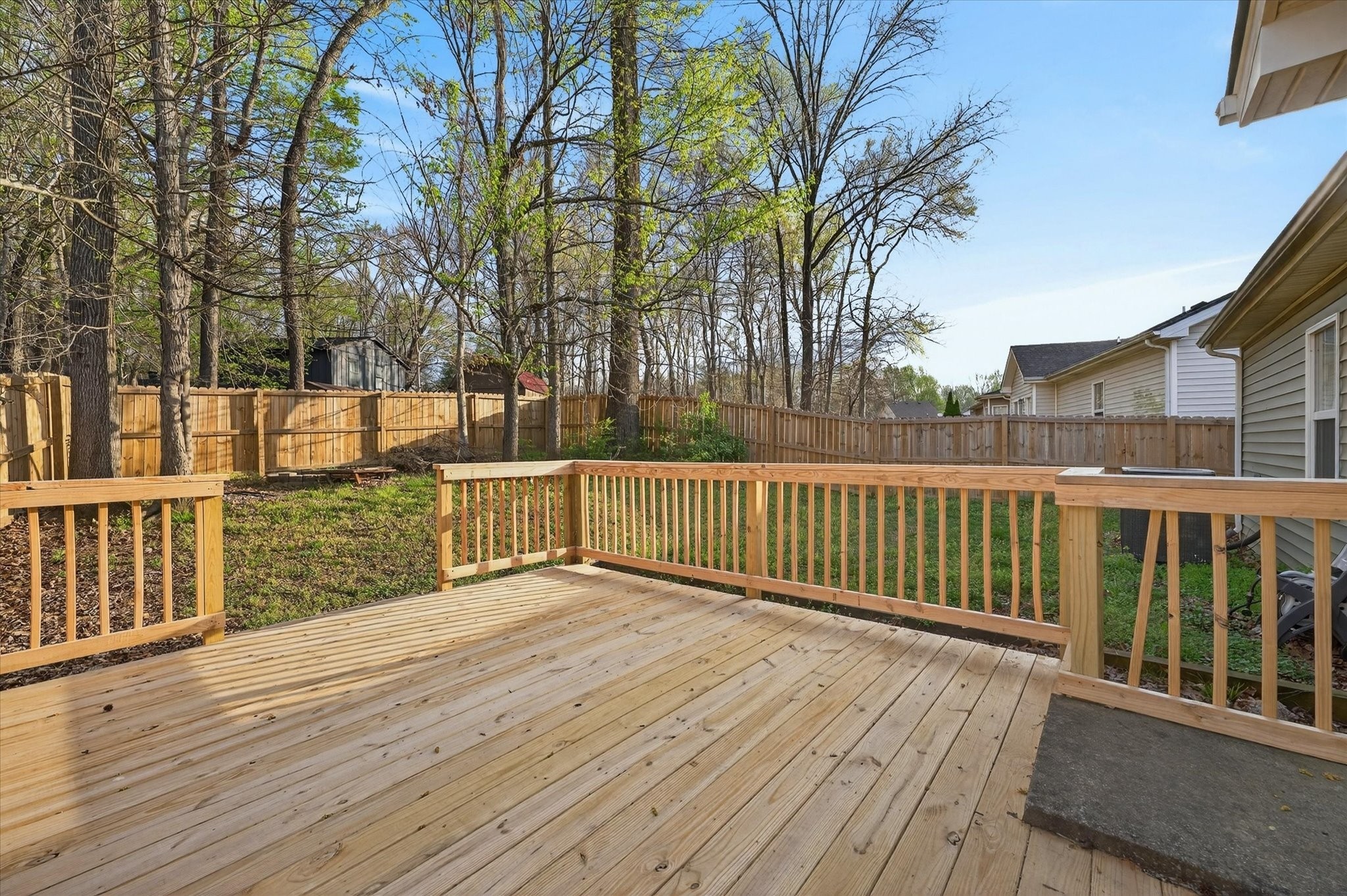 631 Hidden Valley Dr — photo