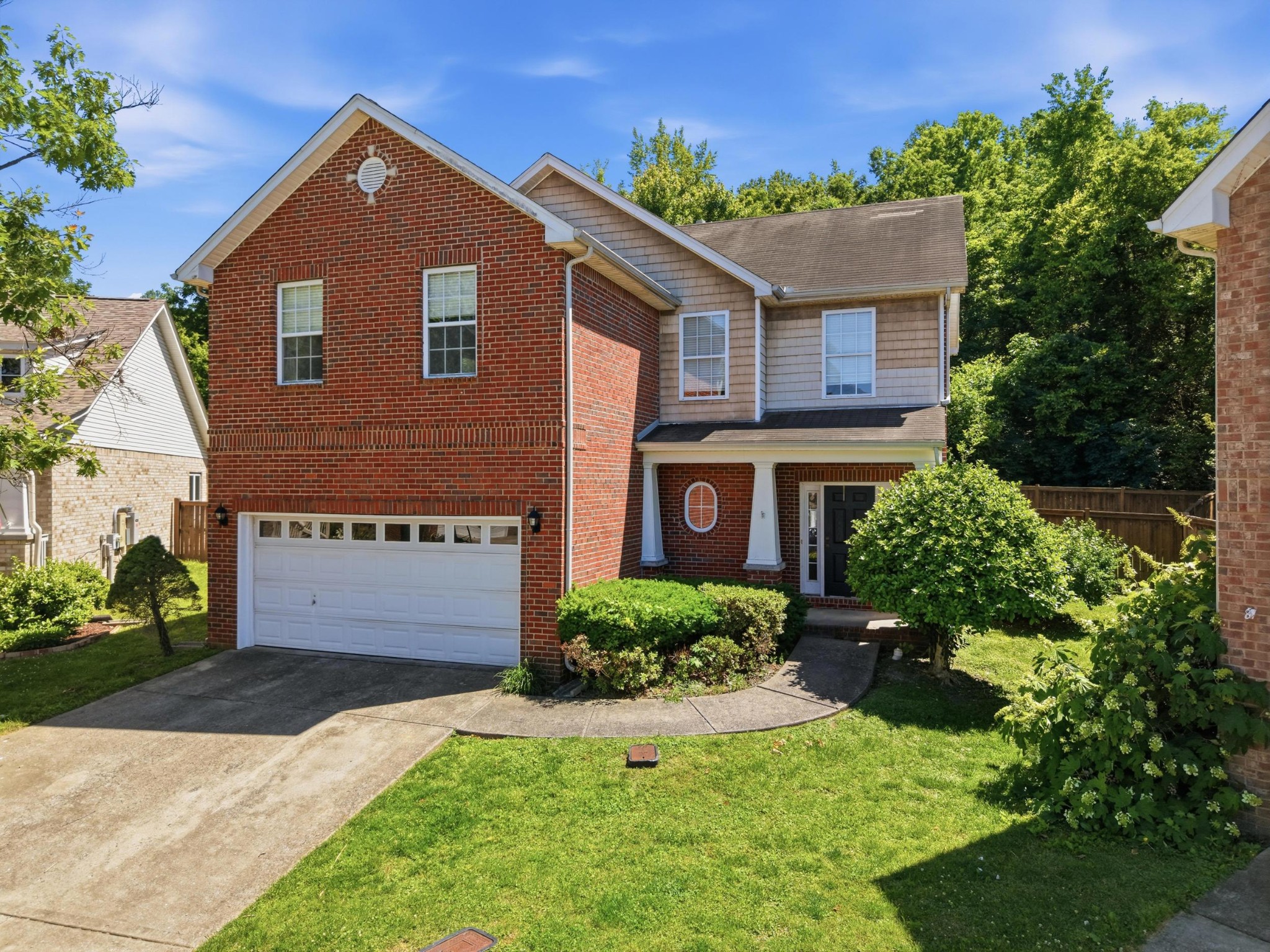 6896 Bridgewater Dr — photo