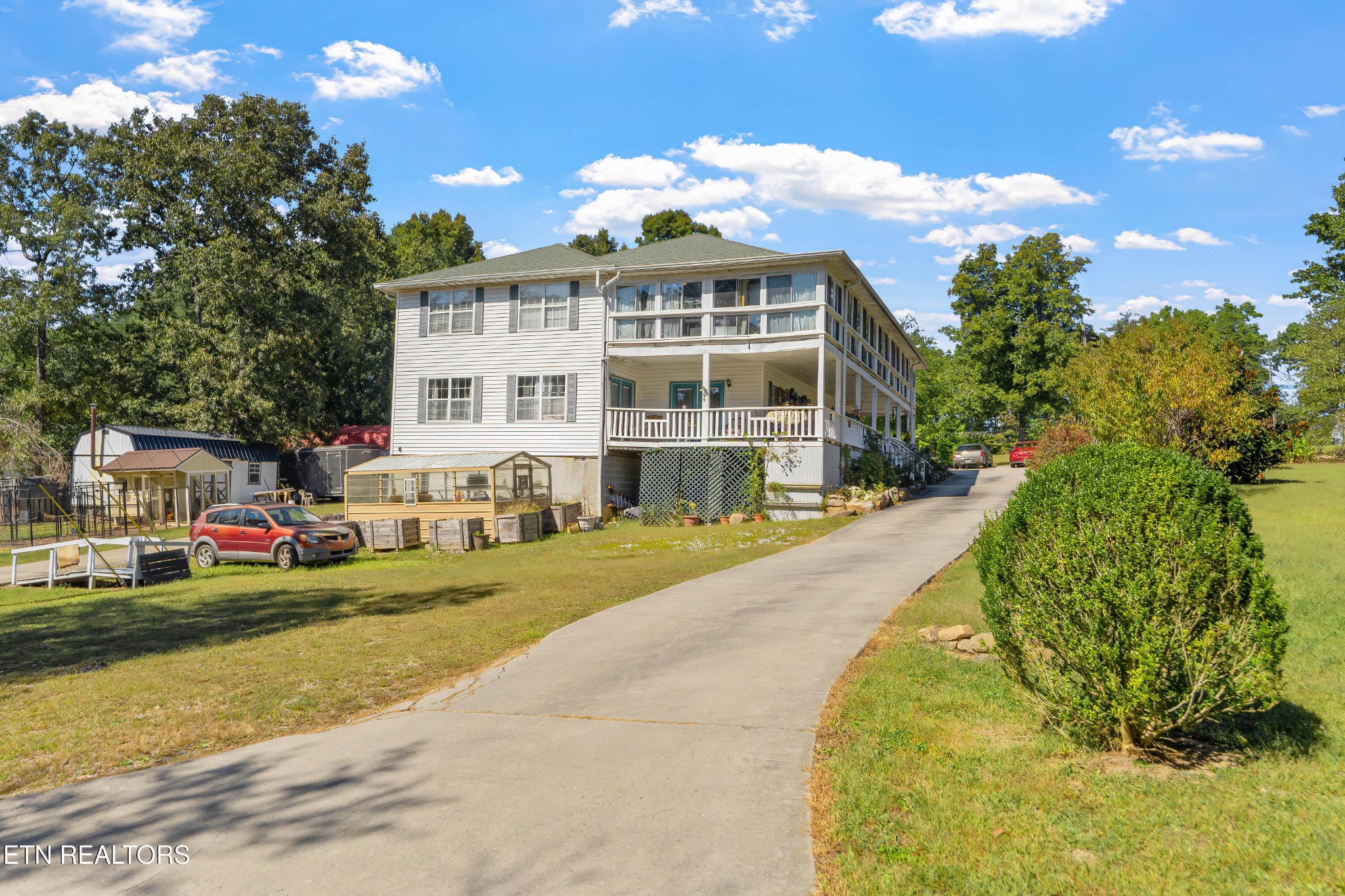 34 Rozzel Road, Pikeville, TN 37367 — photo 2