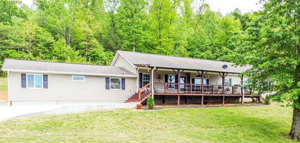 166 County Road 168 — photo