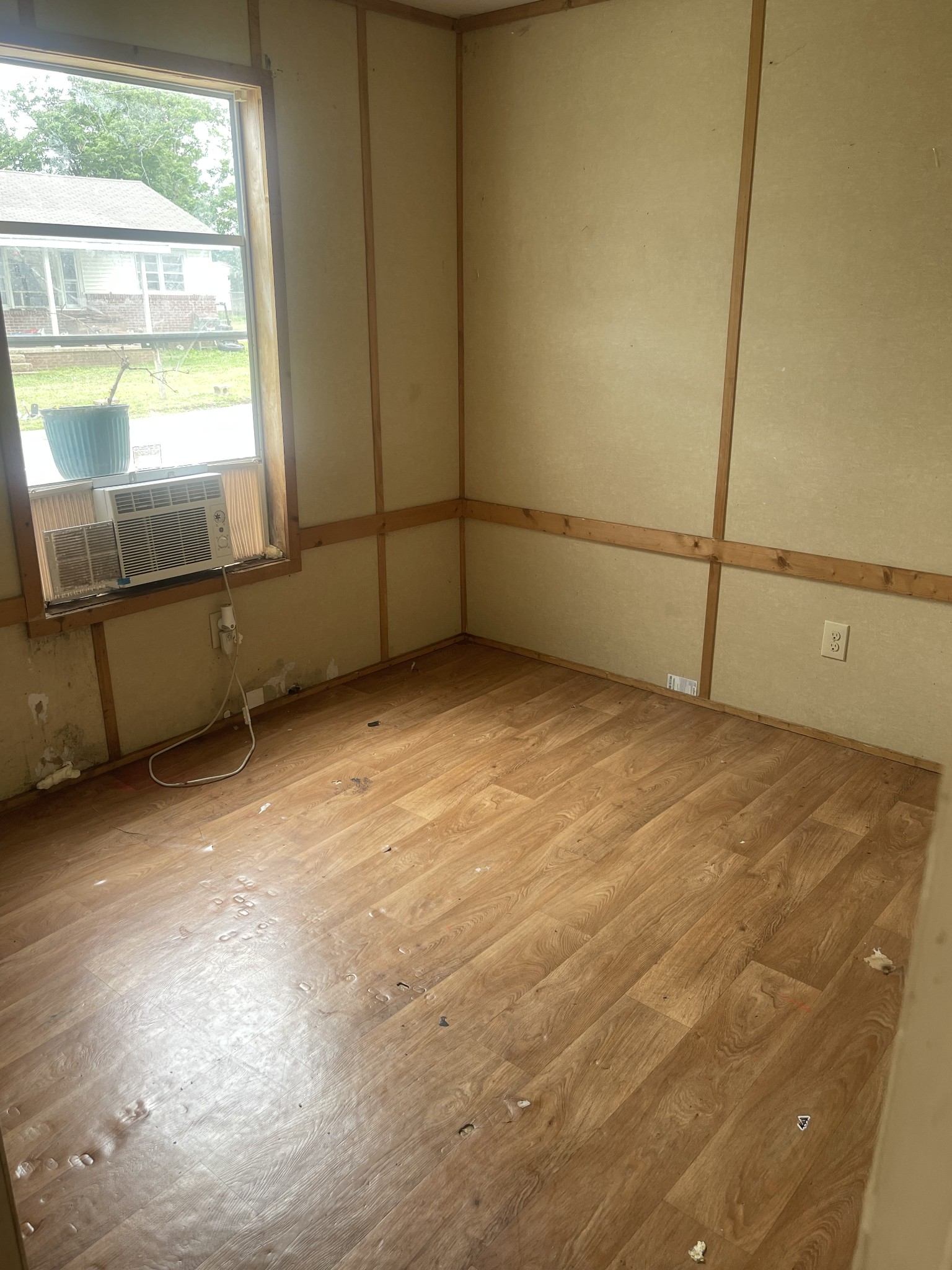 263 Reeves Street, Lexington, TN 38351 — photo 2