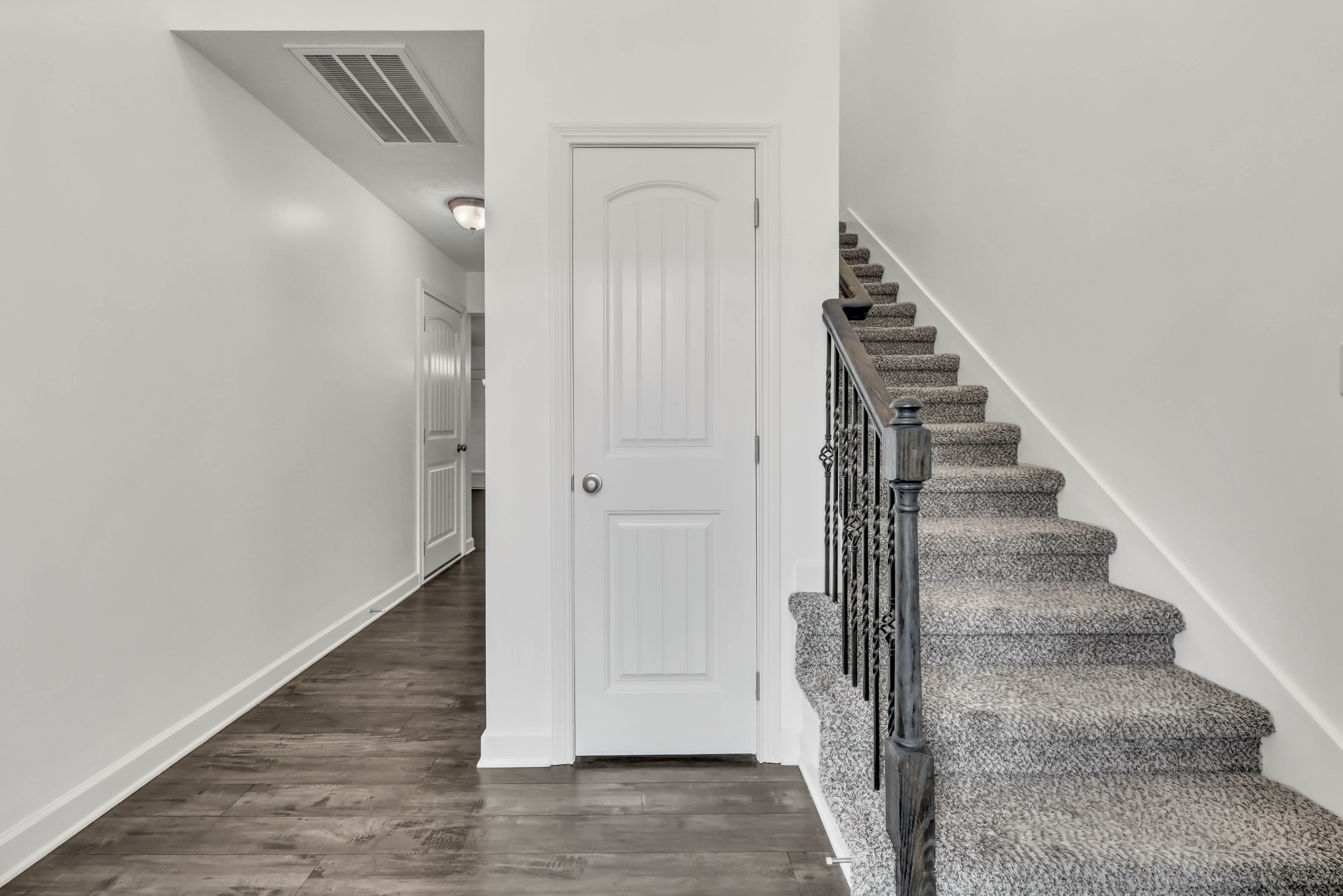 3735 Windmill Dr — photo