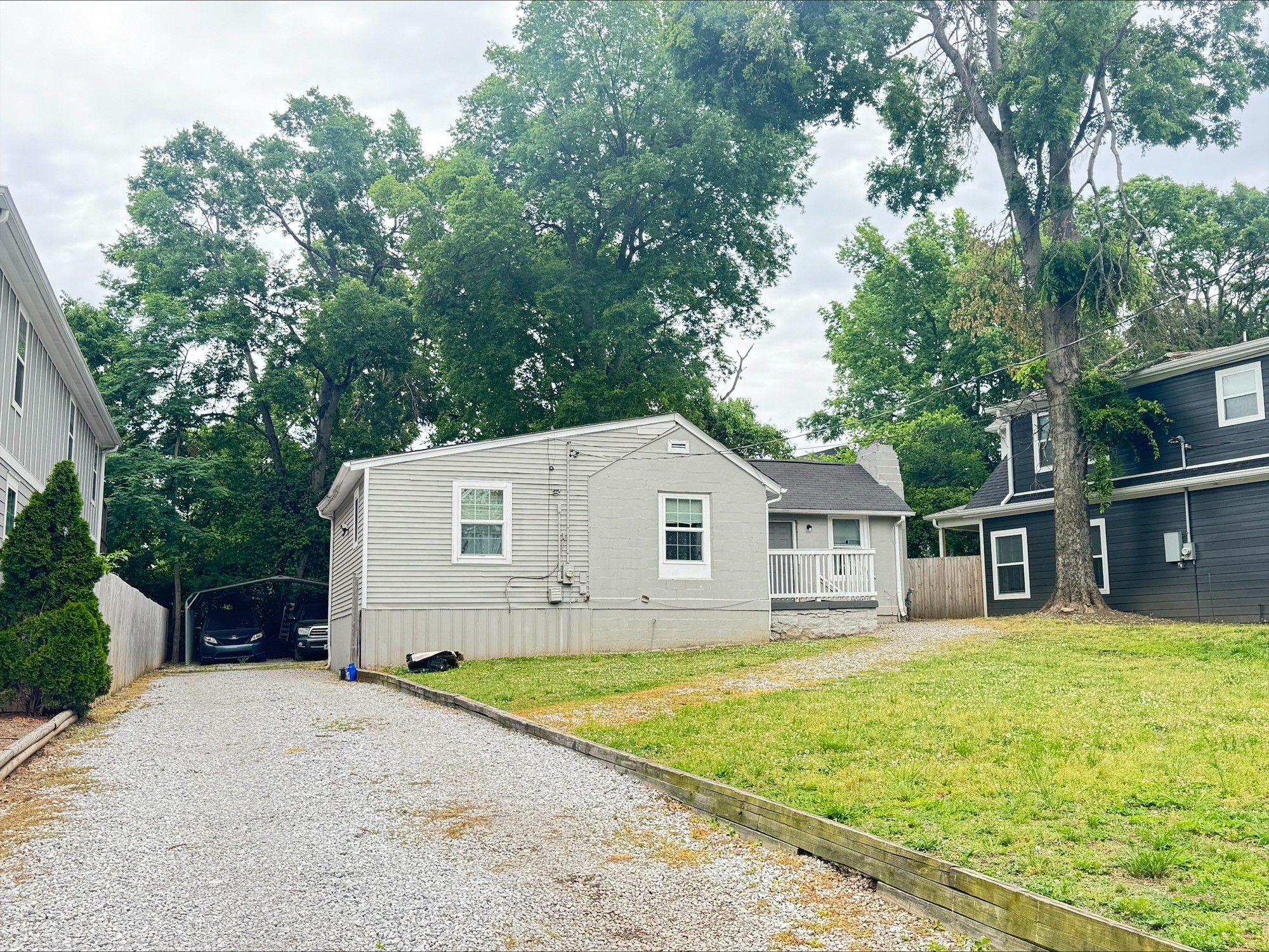 2222 Kline Ave — photo