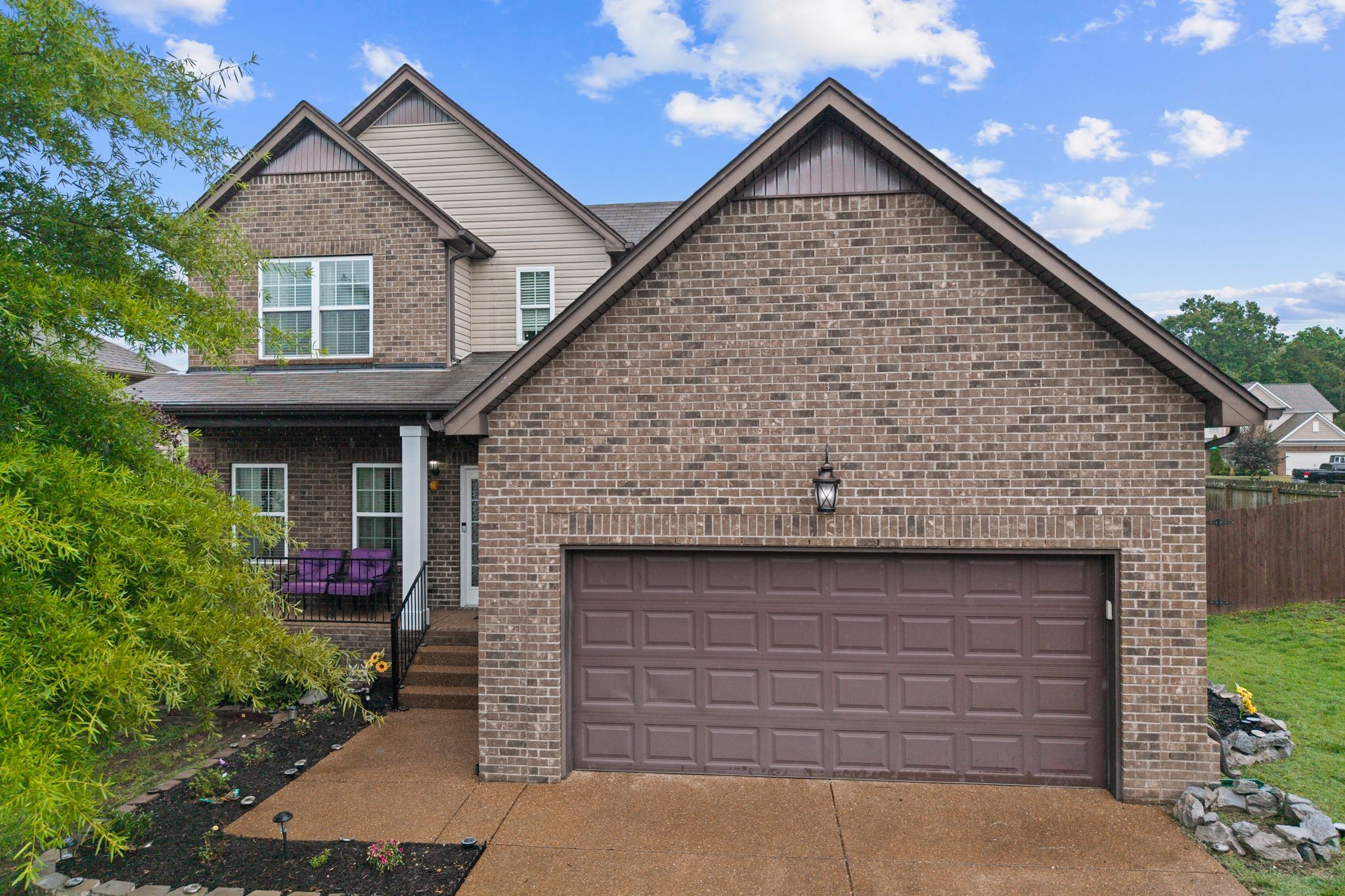 874 Daybreak Dr — photo