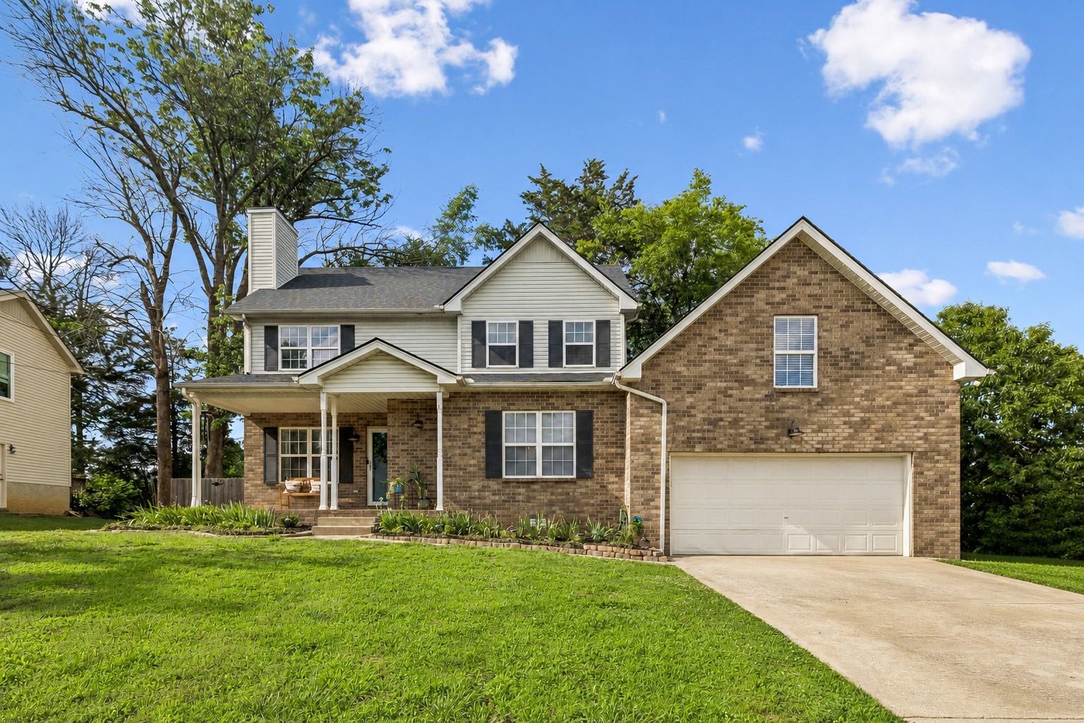 3200 W Yorkshire Ct — photo