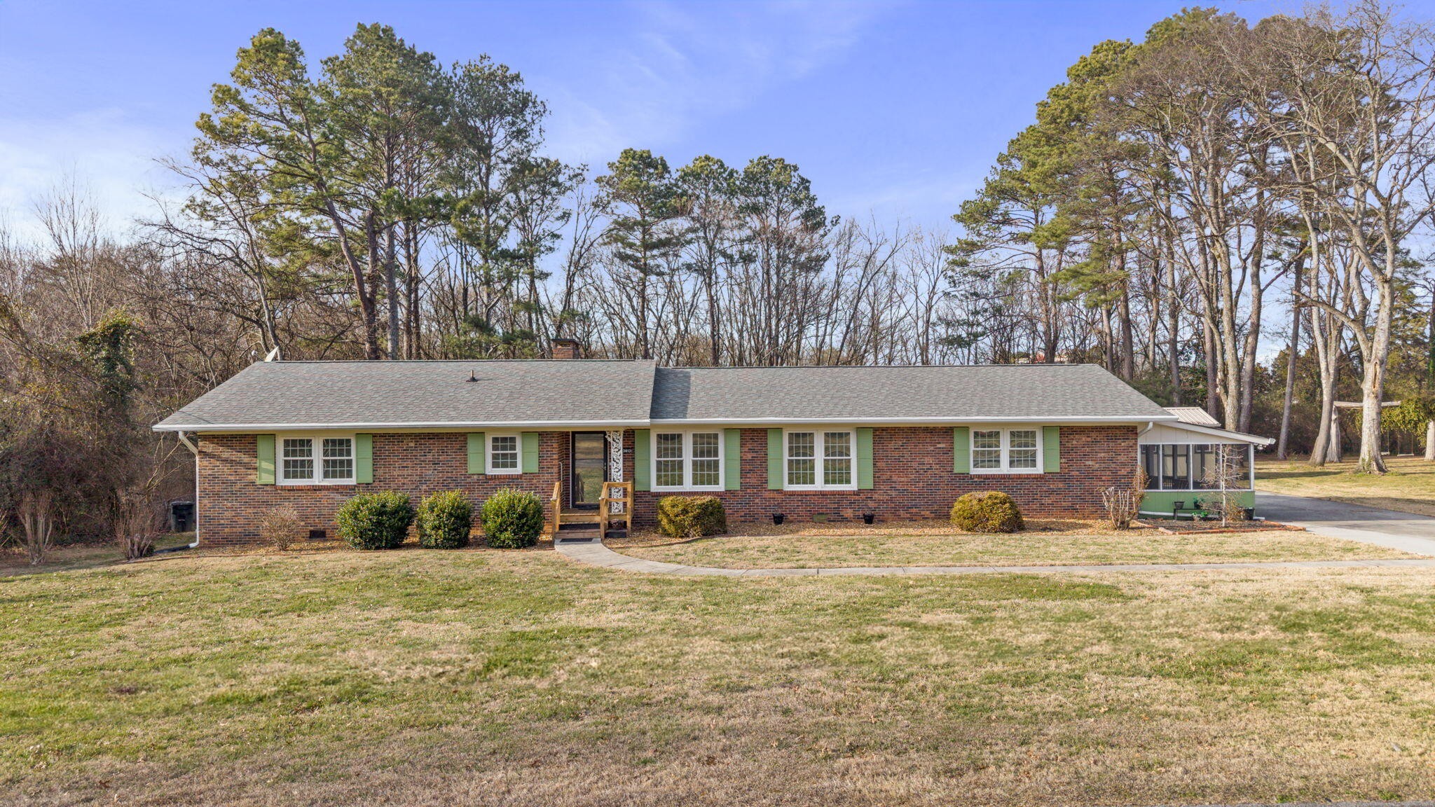 3613 Bowman Circle Drive, NE — photo
