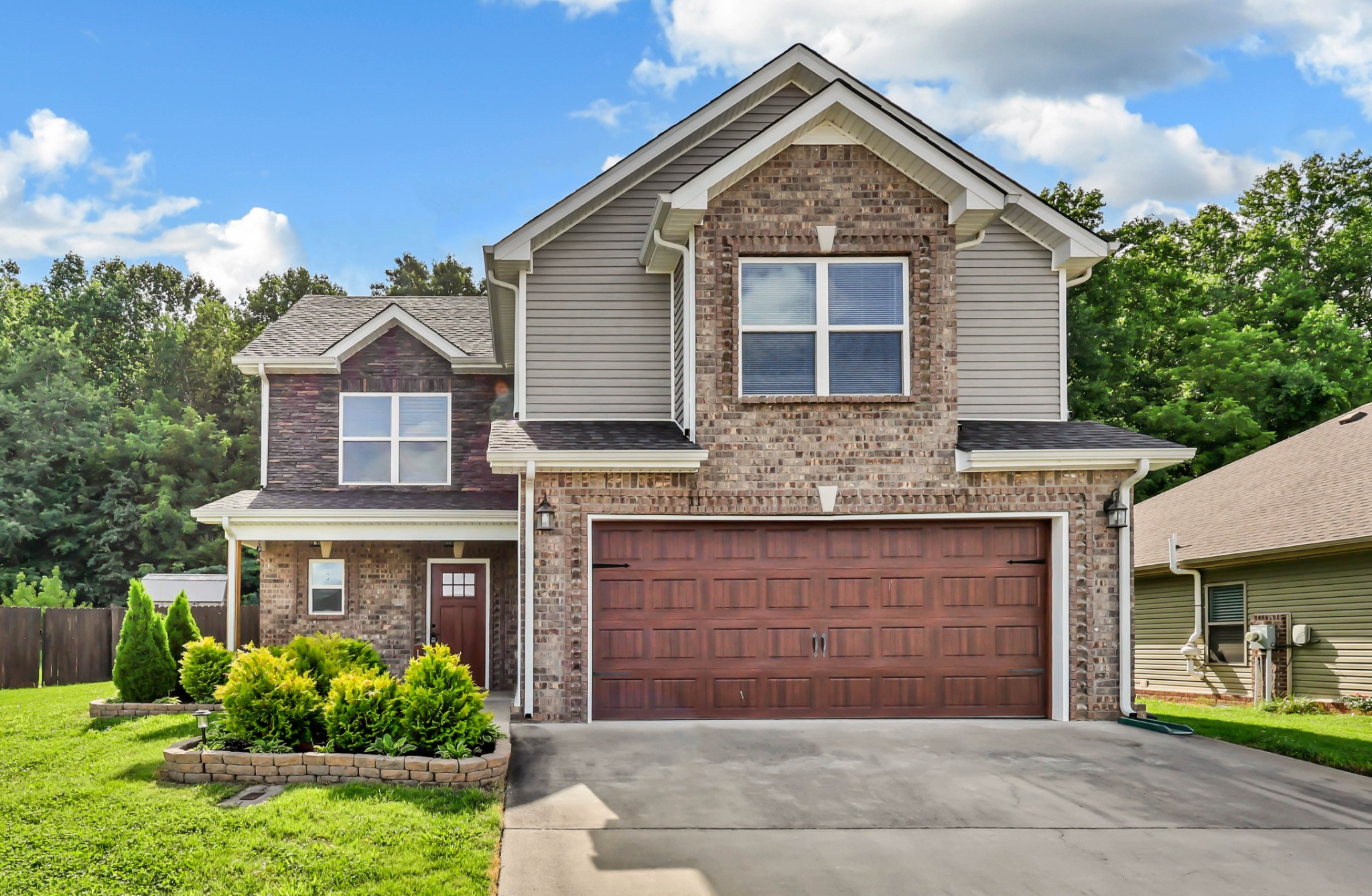 1177 Gentry Dr — photo