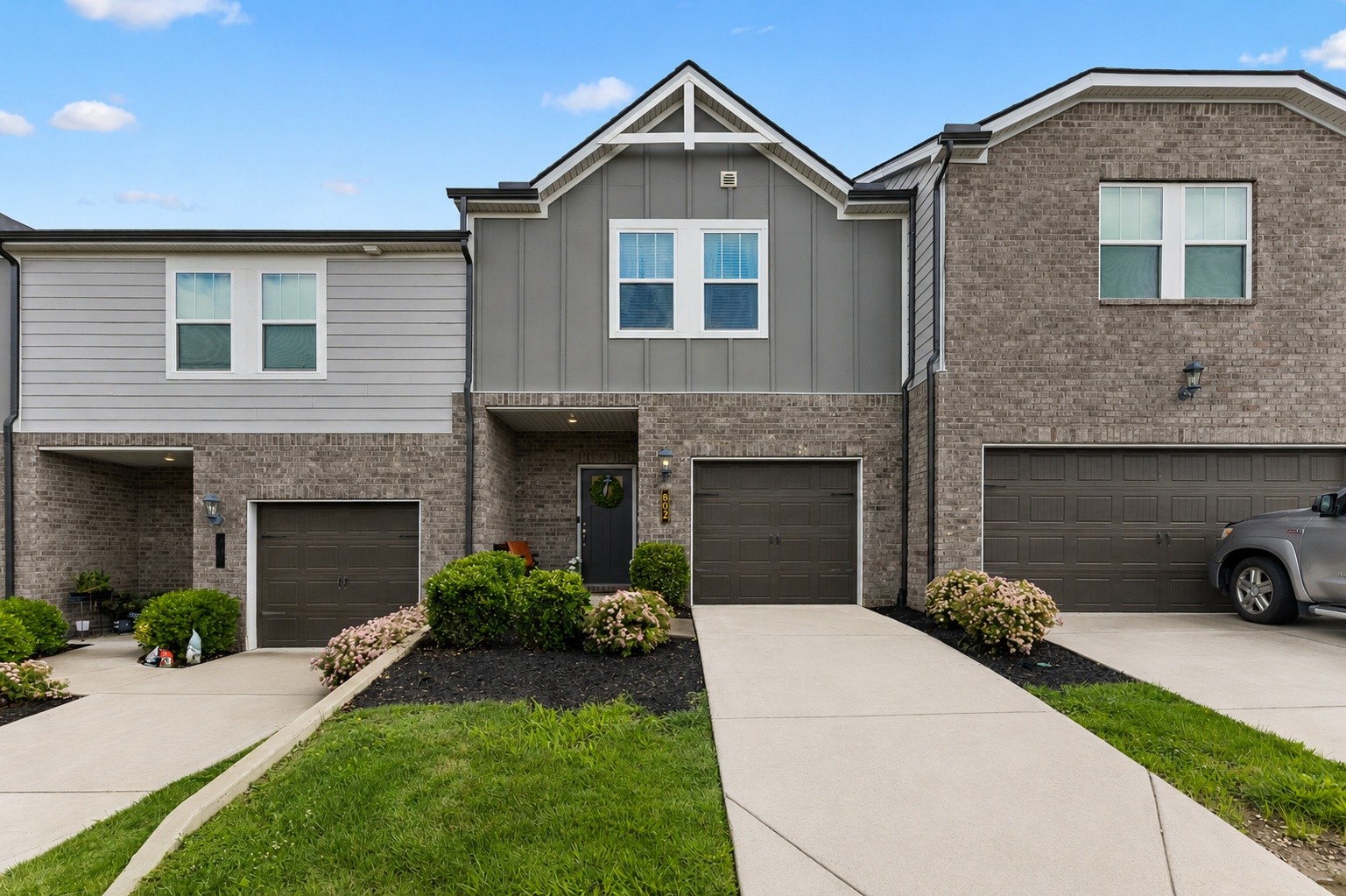 802 Arrington Way — photo