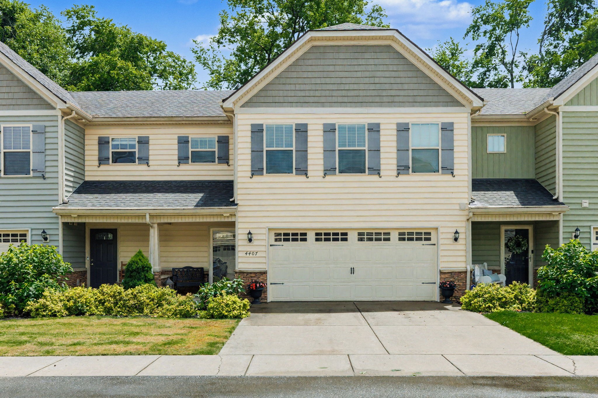 4407 Sunday Silence Way — photo