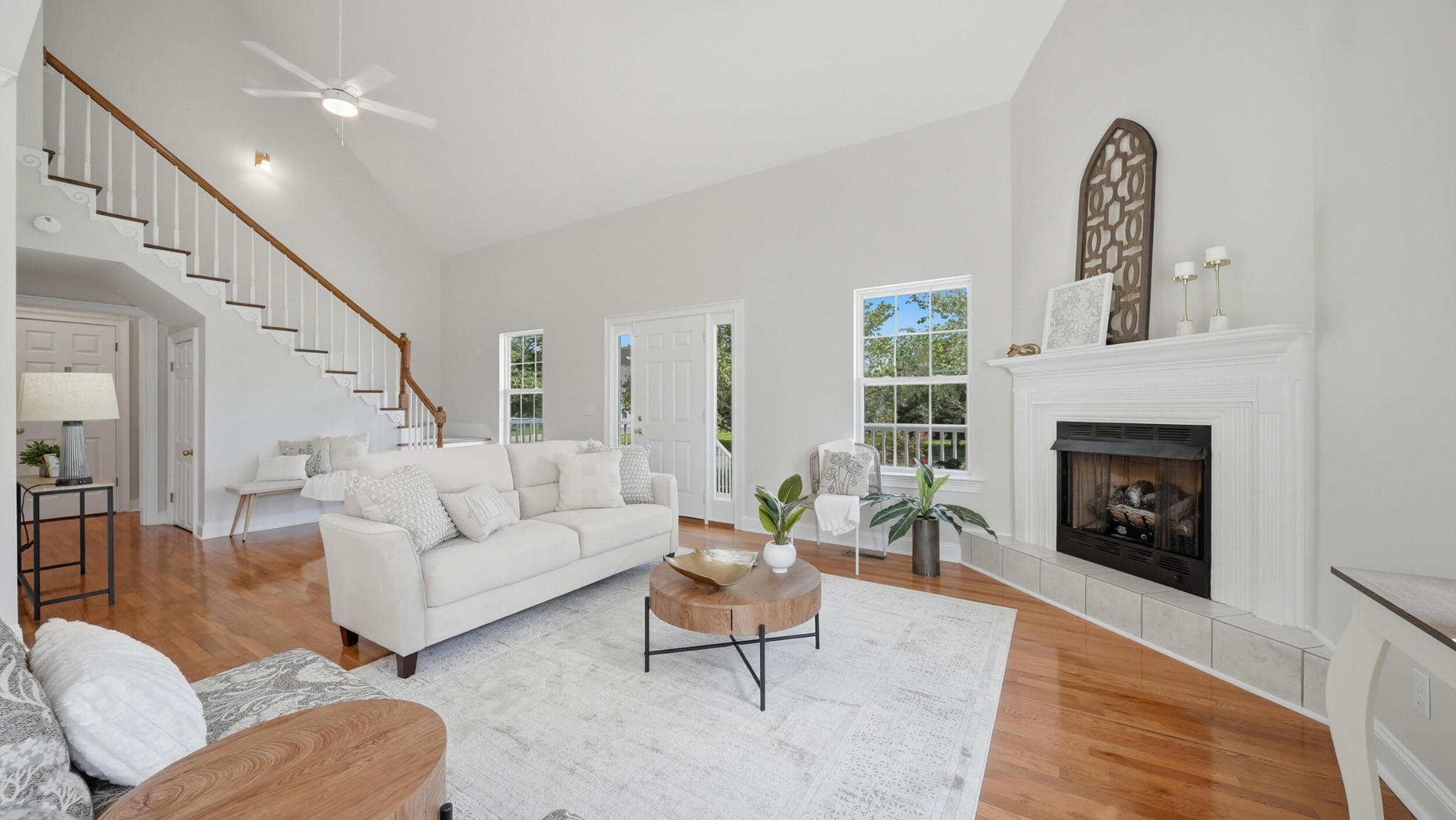 168 Windermere Lane, NE — photo