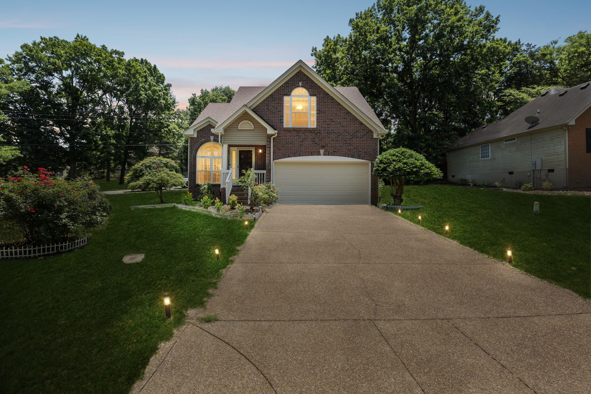 1001 Brookside Woods Blvd — photo