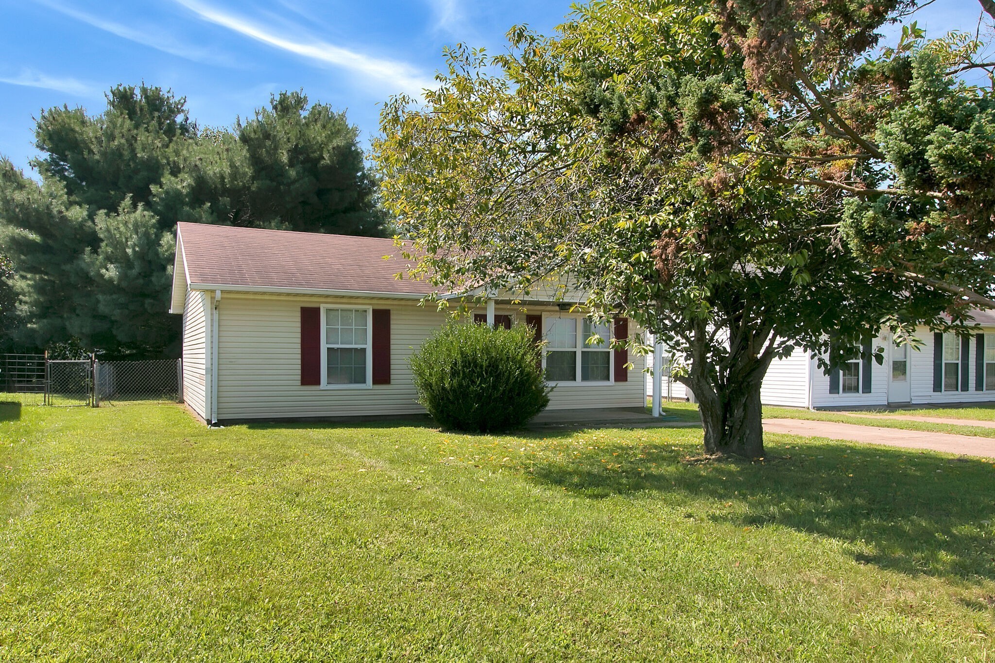 999 Stateline Road, Oak Grove, KY 42262 — photo 3