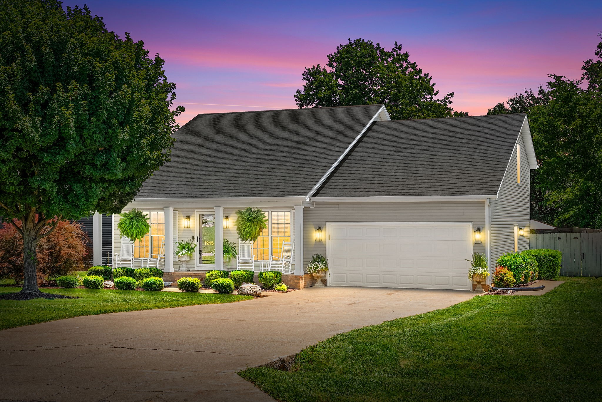 1215 Bark Ridge Cir — photo