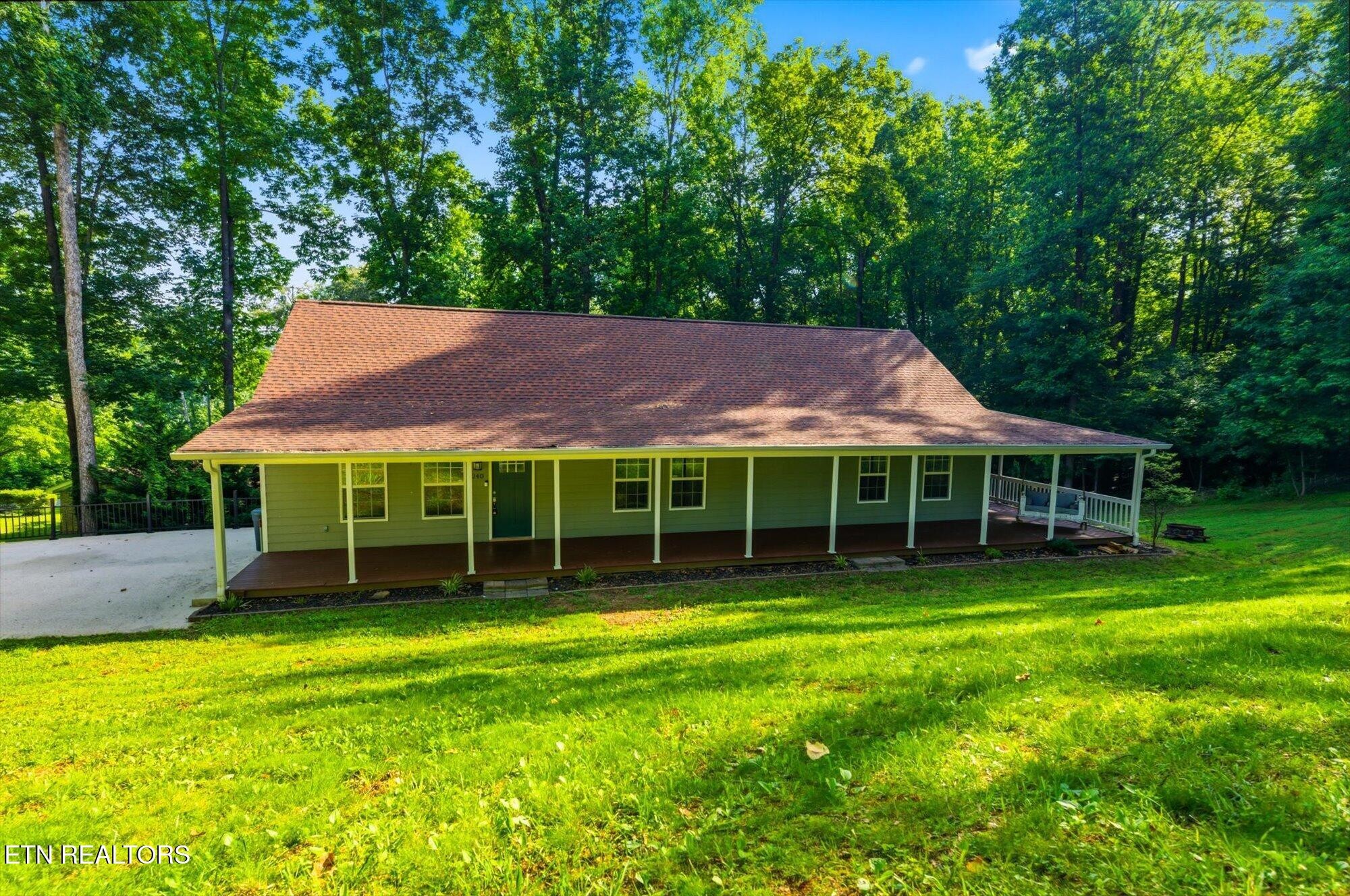 240 Scenic Drive — photo