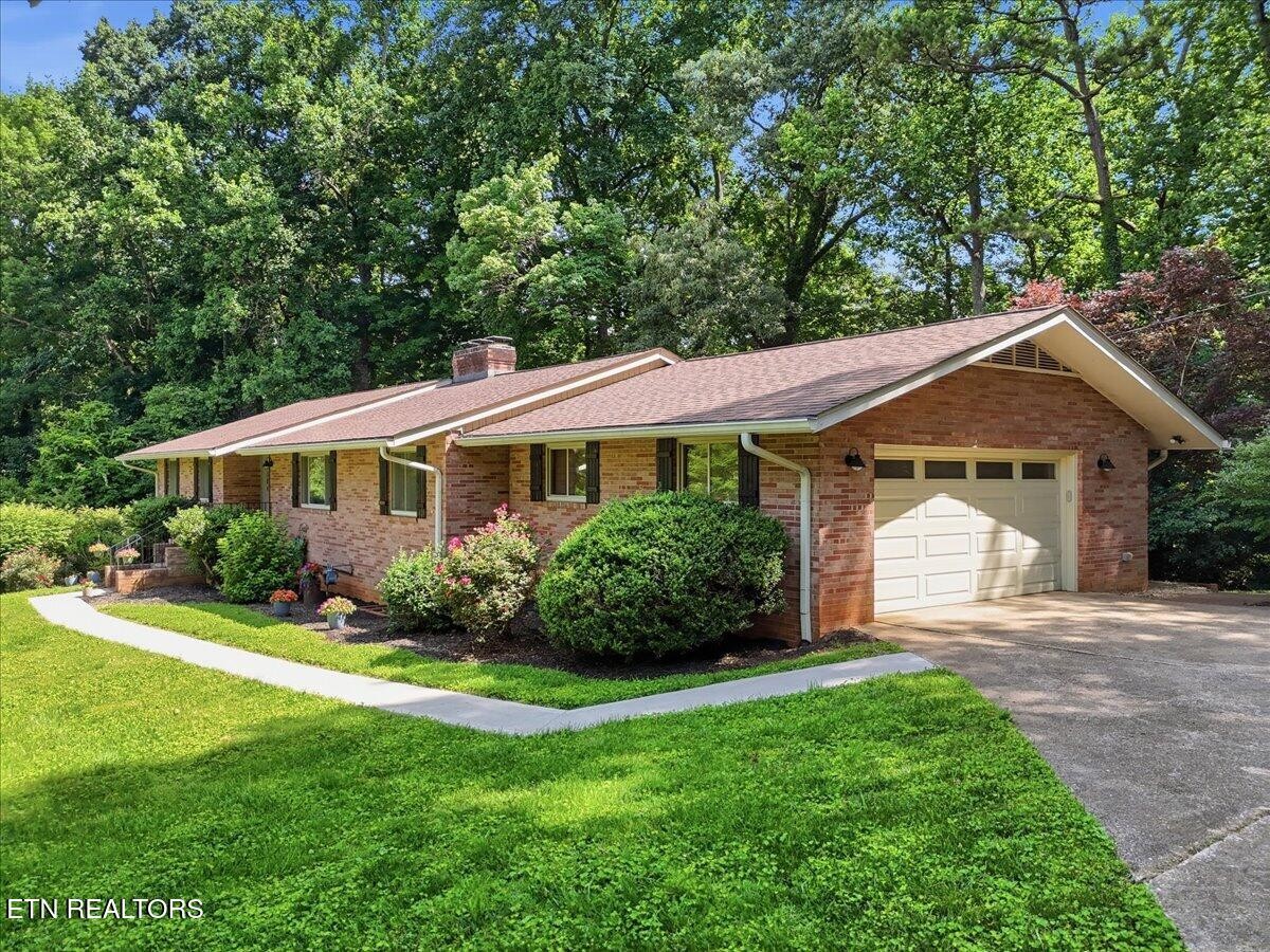 3304 SW Timberlake Drive — photo