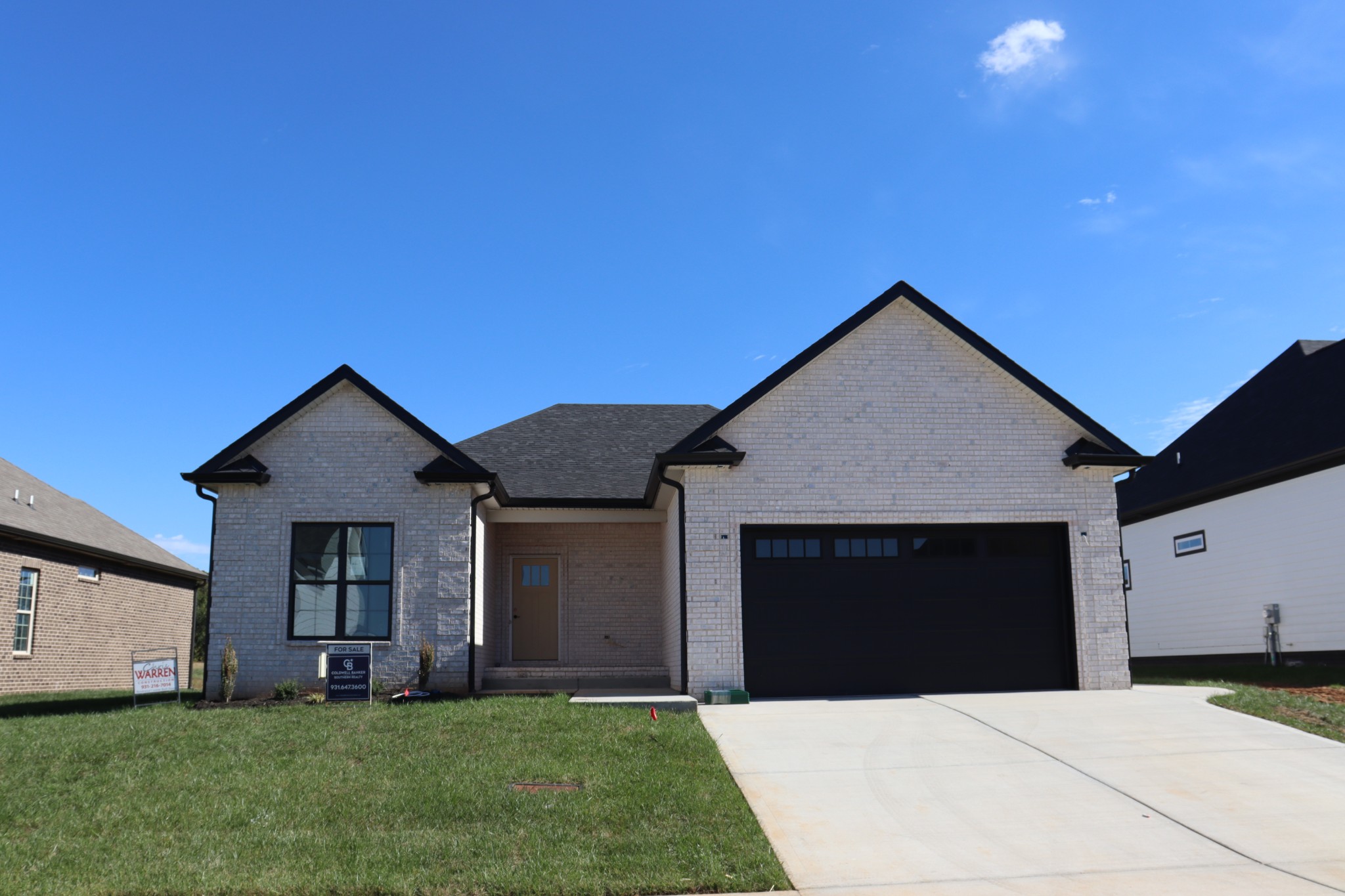 221 Harvest Moon Dr — photo