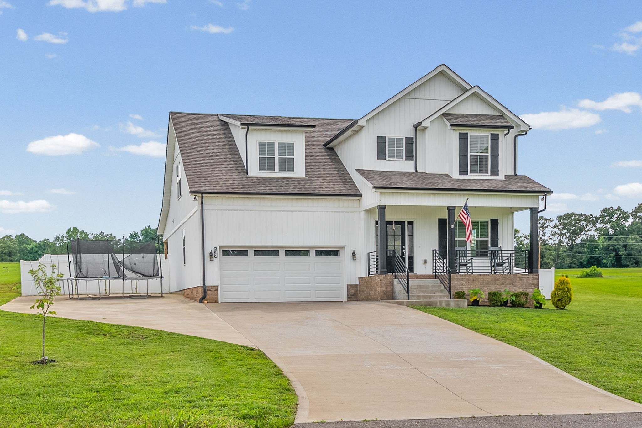 3904 Chapel Hill Rd — photo