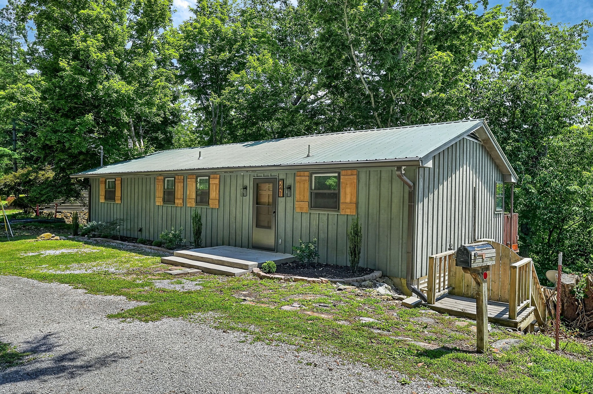 241 Nautilus Pt — photo