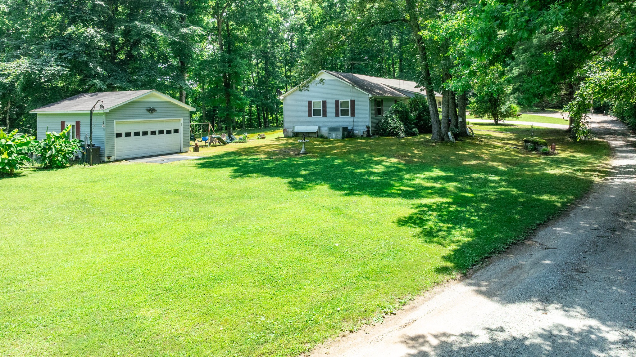 111 Cascade Spring Rd — photo