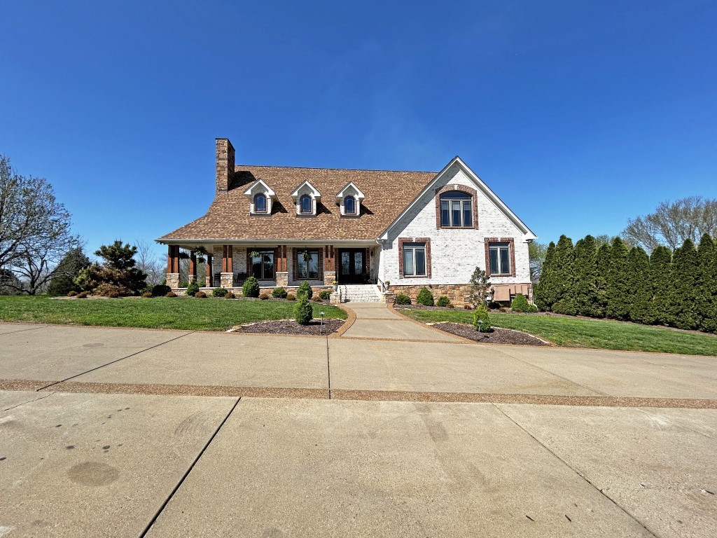 110 Giles Ln — photo