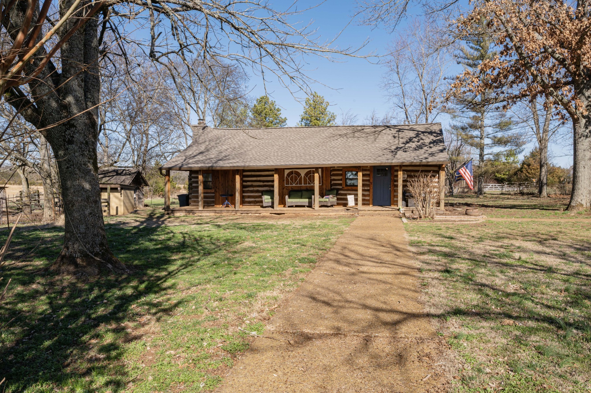 9202 Link Road, Christiana, TN 37037