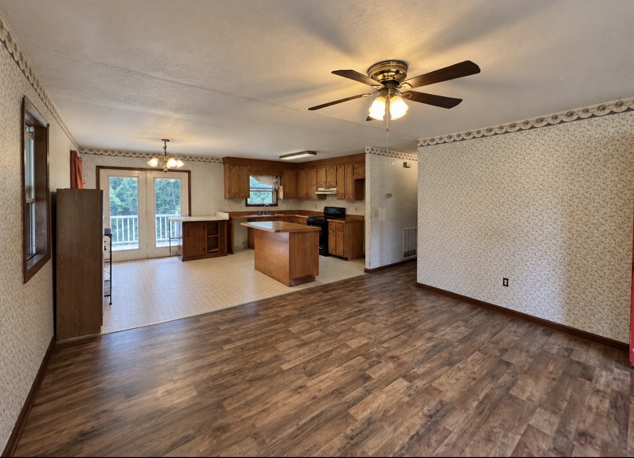 193A A W Schmidt Road, Tennessee Ridge, TN 37178 — photo 3