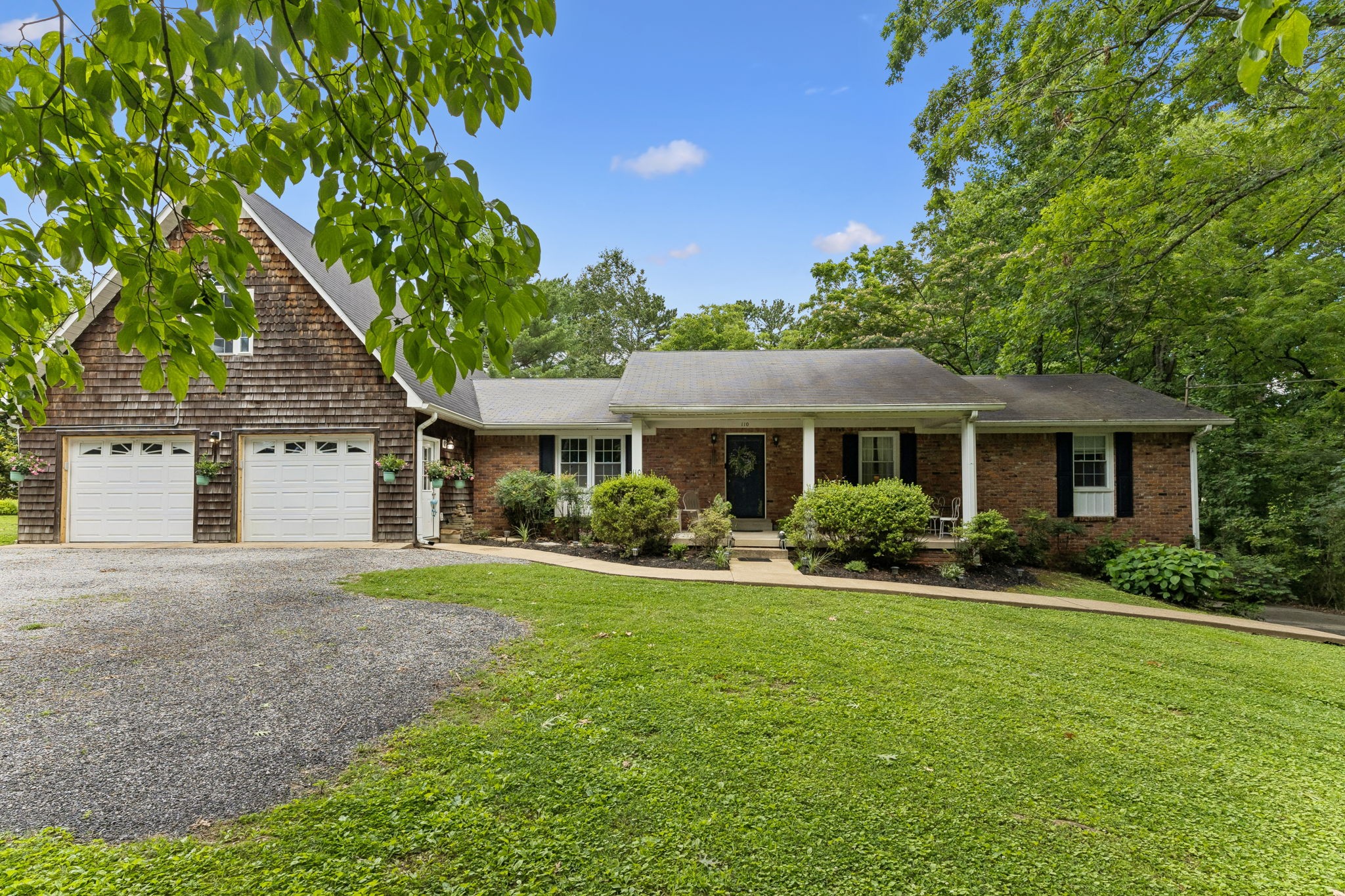 110 Jefferson Dr — photo