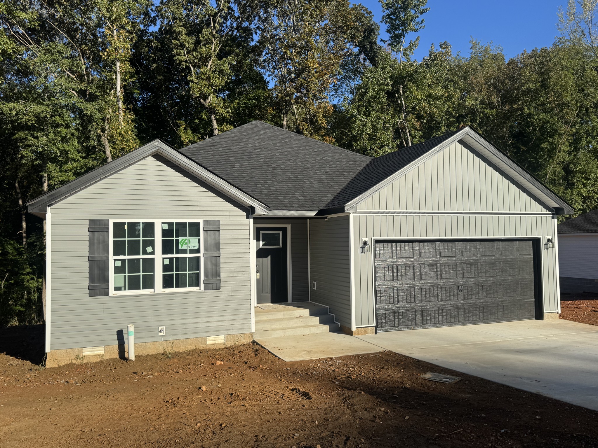 313 Tisha Ct — photo